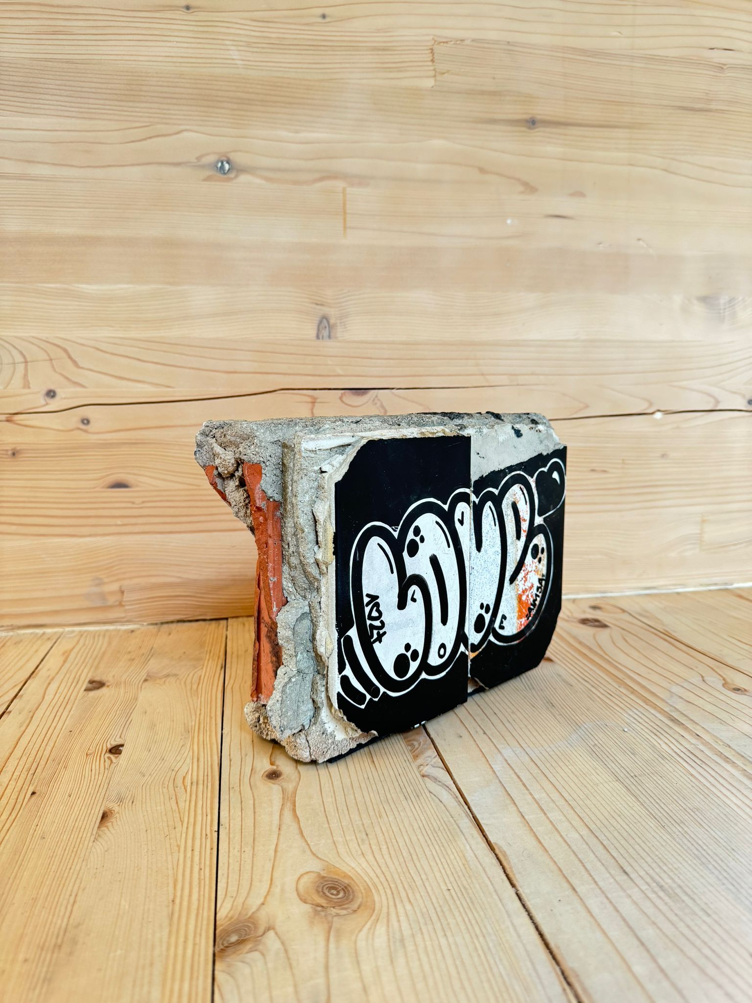 Béton style LOVE KRO: