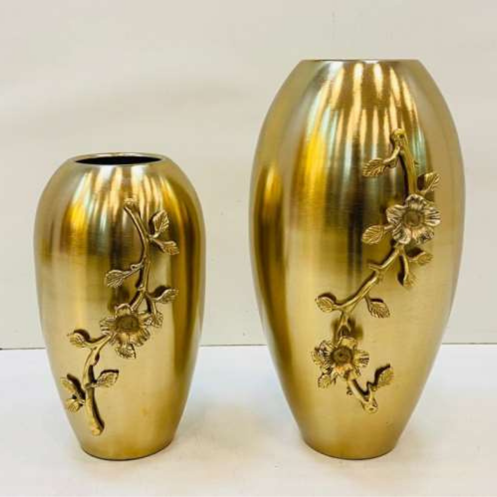 Metal Gold Leaf Vase