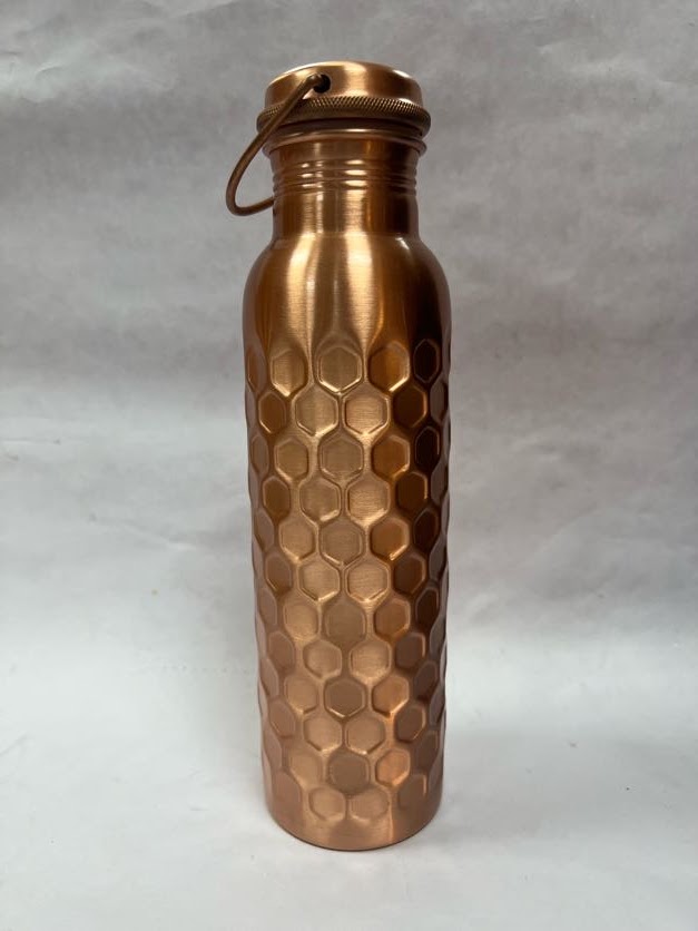 Diamond Cut Bottle with Handle (Lacquer Coated)