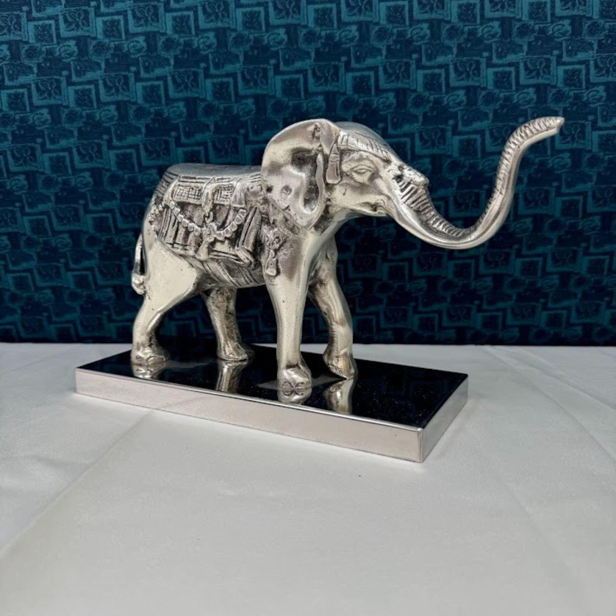 Royal Elephant Figurines