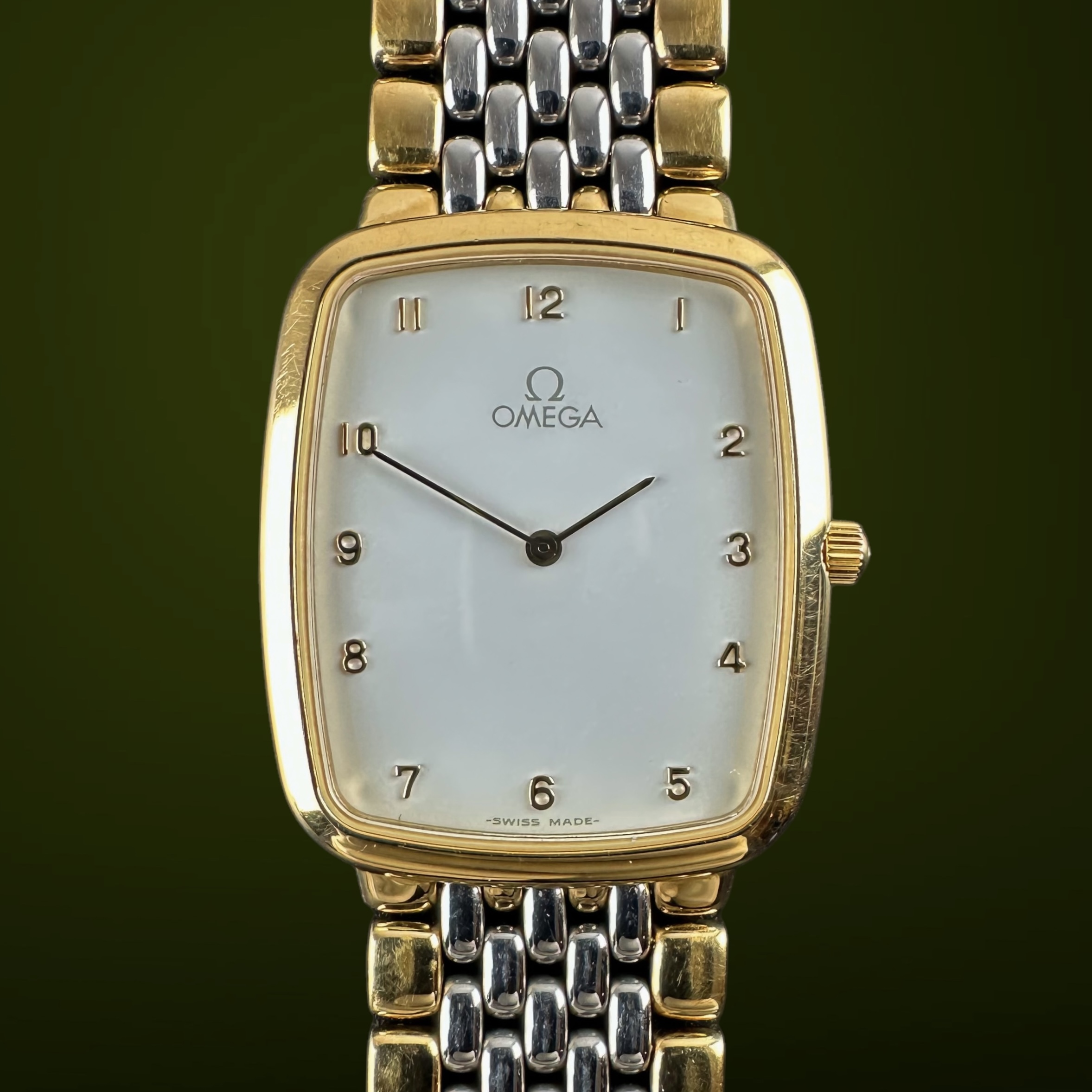 Vintage Omega Quartz Two-Tone Tonneau case Arabic Numerals 395.0876.2 - 26mm - 1986