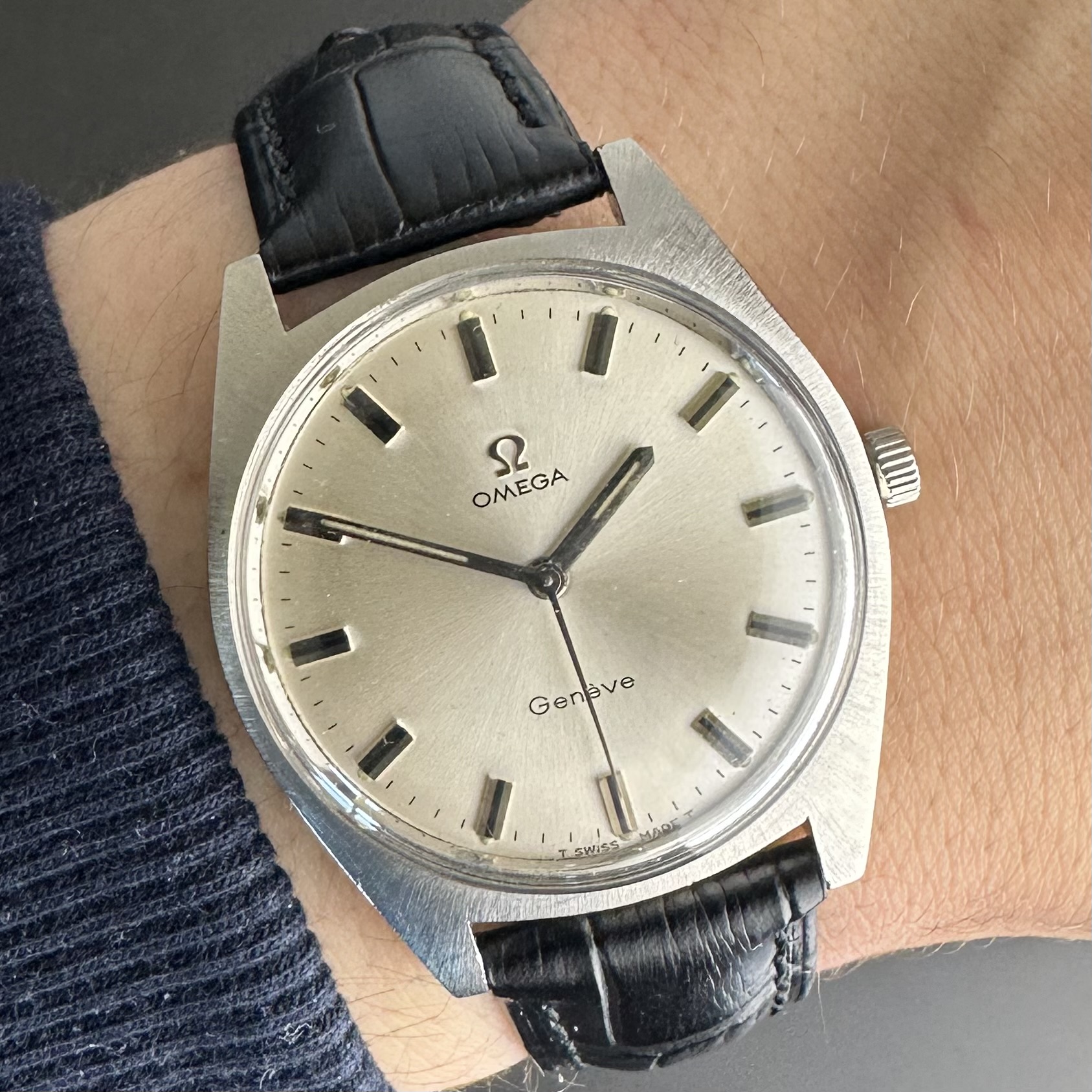 Vintage Omega Genève Manual Wind White Sunburst 136.041 - 35mm - 1969