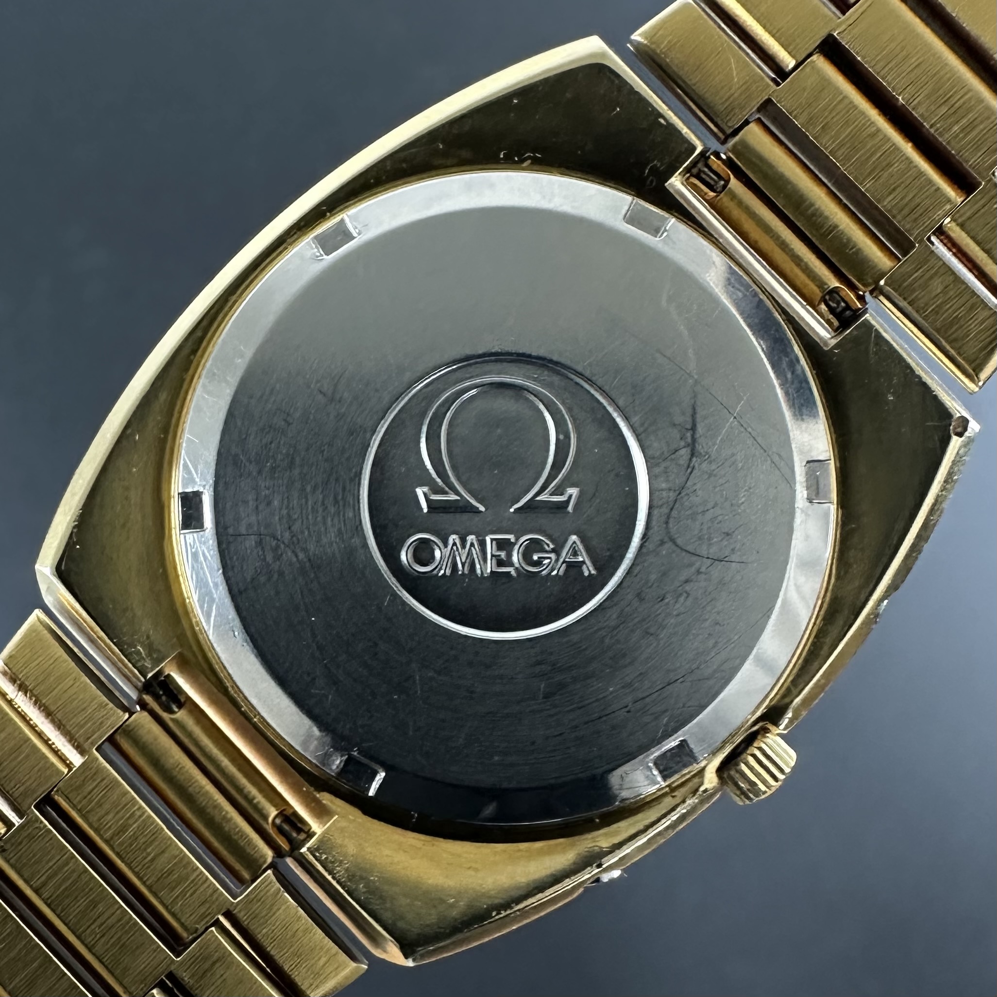 Vintage Omega Genève Megaquartz 32KHz 196.0033 - 39mm - 1973