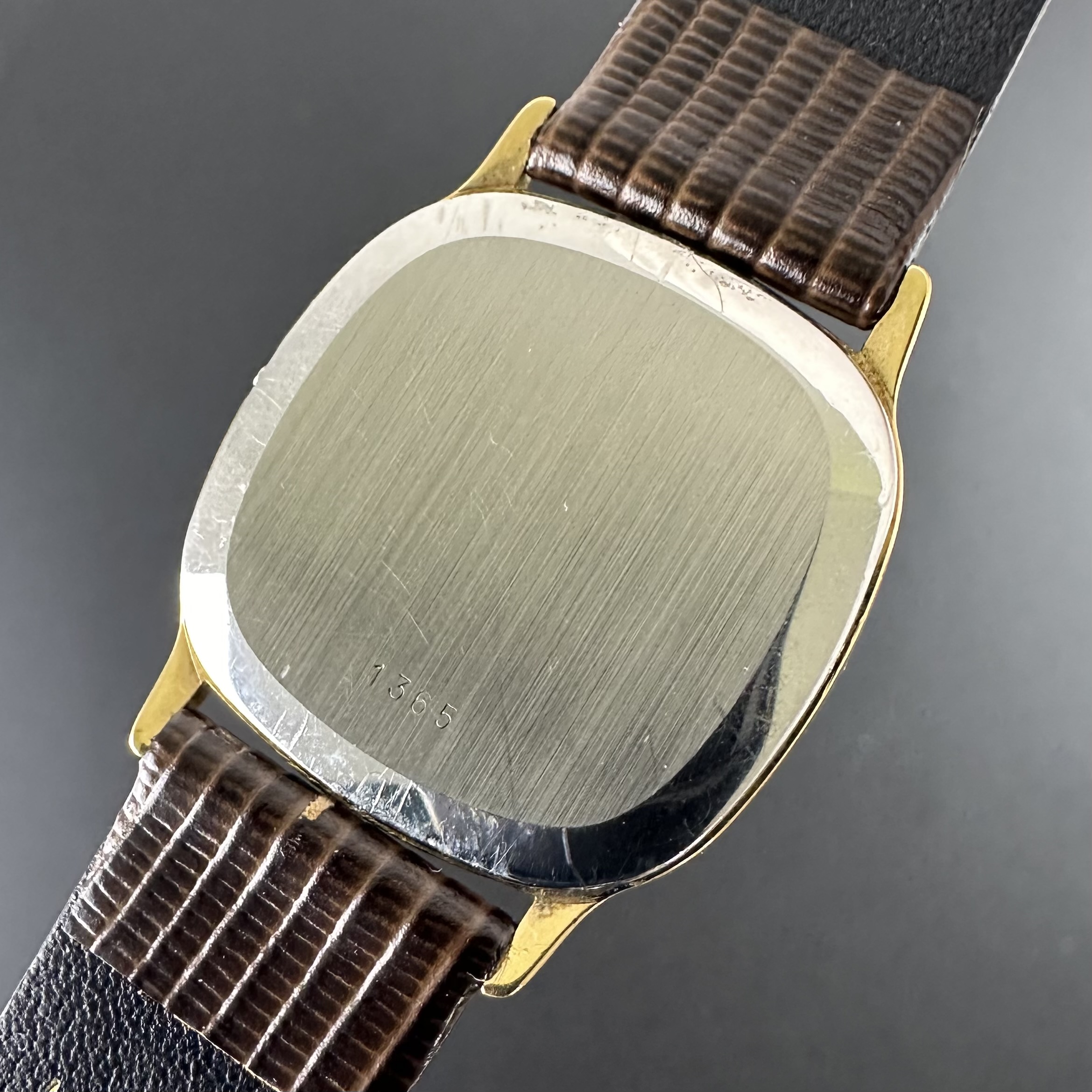 Vintage Omega De Ville Quartz Grey / Black dial 191.0131 - 30mm - 1979
