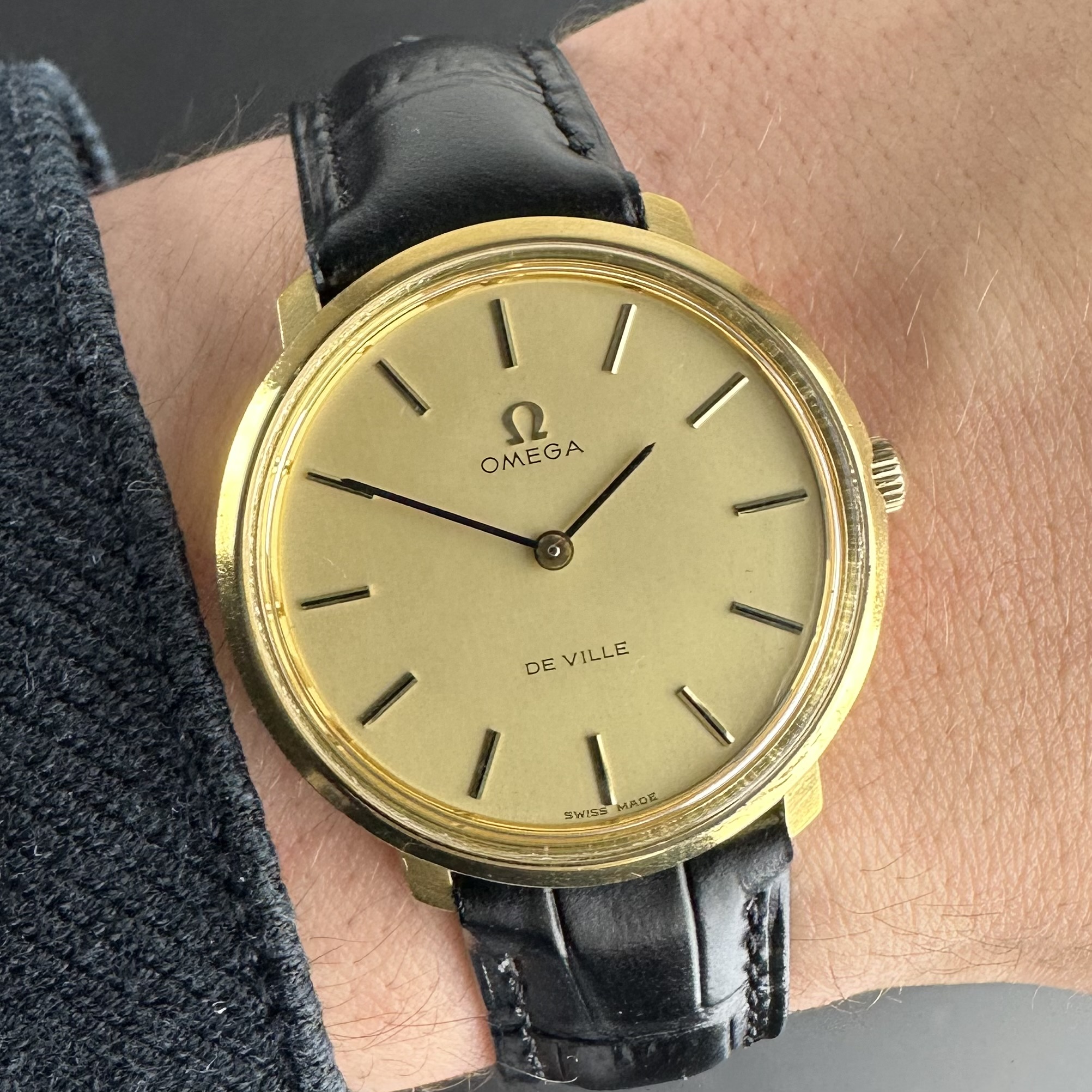 Vintage Omega De Ville Manual Wind Gold Plated 115.0001 - 33mm - 1972