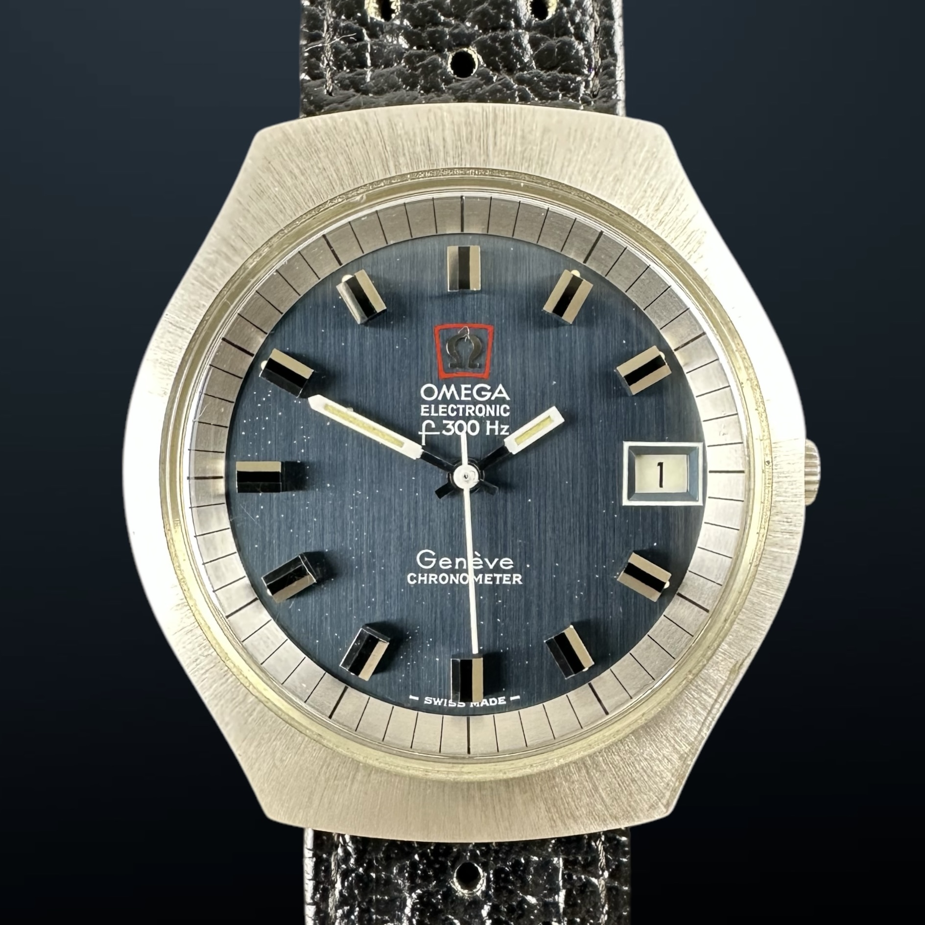 Vintage Omega Electronic F300Hz Genève Chronometer Blue dial 198.021 - 40mm - 1972 - MINT