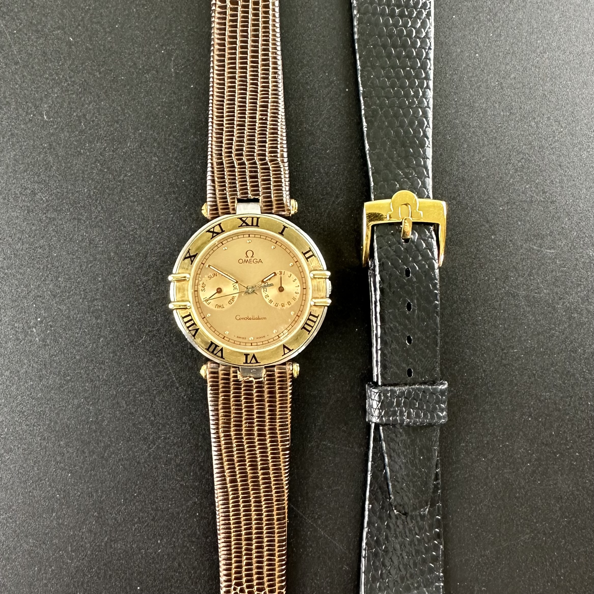 Vintage Omega Constellation DayDate 18k Gold bezel 196.1070 - 33mm - 1987