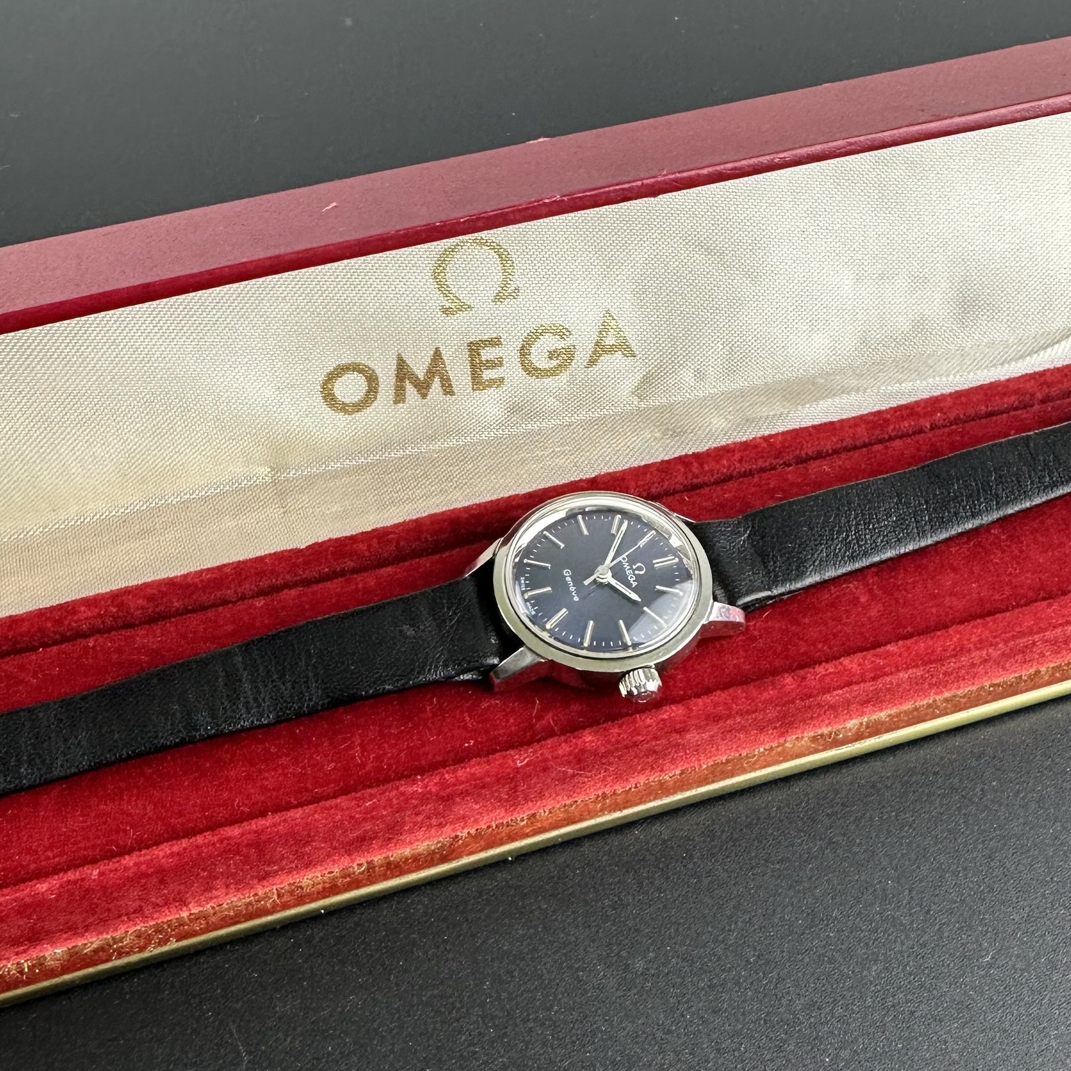 Vintage Omega Genève Lady Blue Dial Manual Wind 535.025 - 22mm - 1971 + Box
