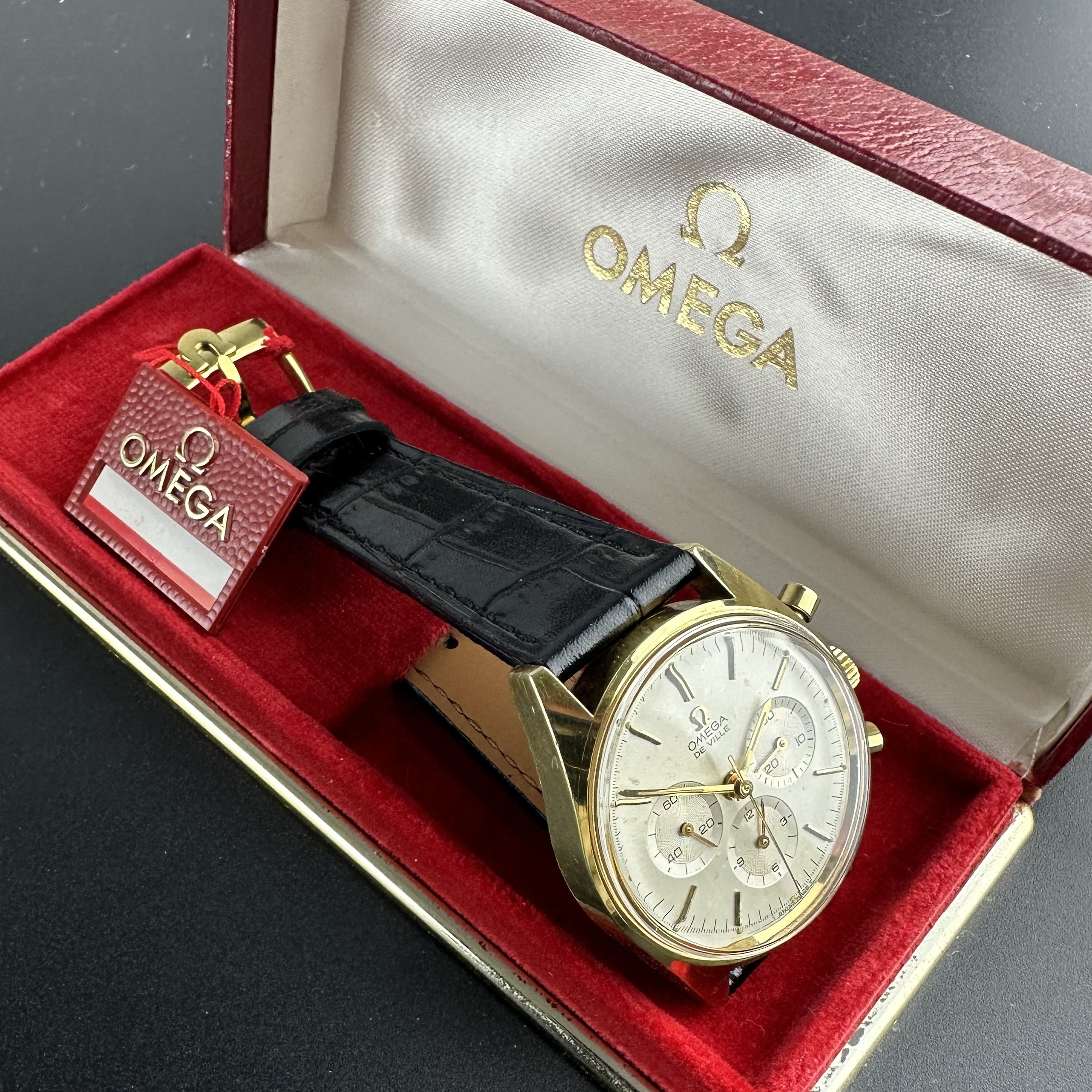 Vintage Omega De Ville Chronograph Gold Plated Manual Wind 145.018 - 35mm - 1968