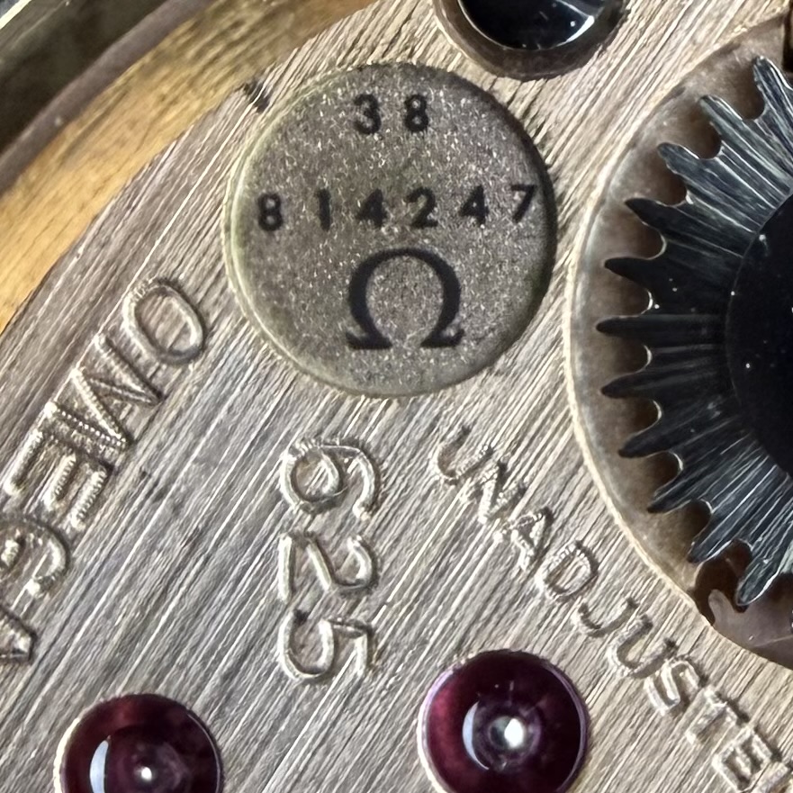 Vintage Omega De Ville Gold Plated Manual Wind Black Ruby Crown 111.0107 - 33mm - 1974