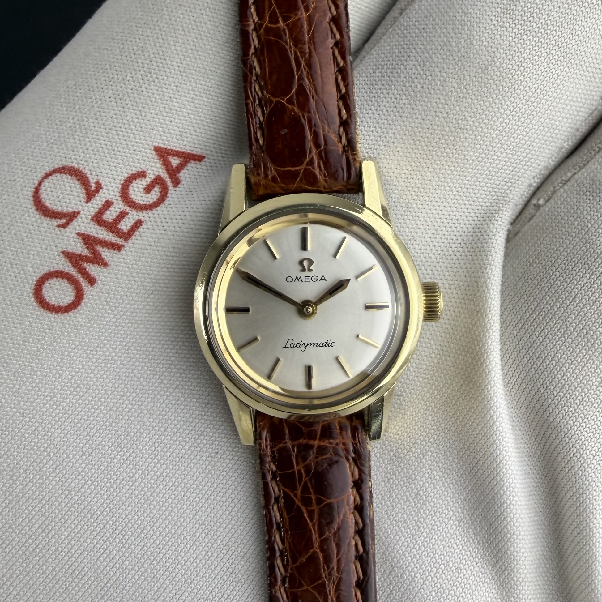 Vintage Omega Ladymatic Seamaster Automatic Gold 555.001 - 20mm - 1963 + Box