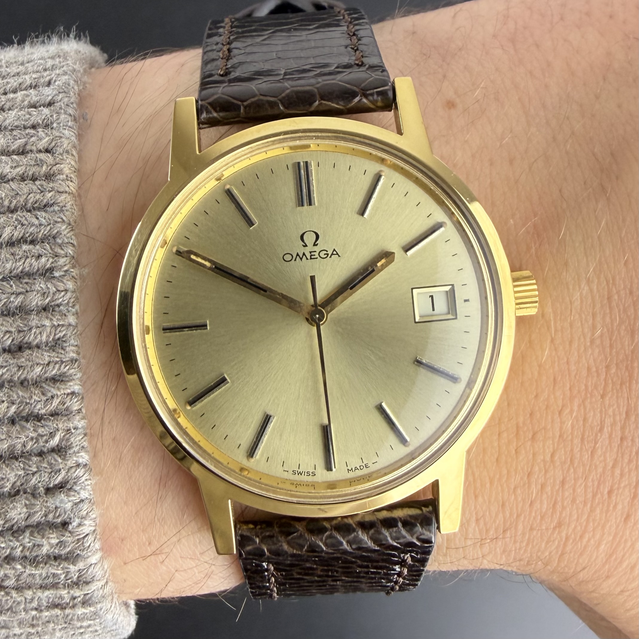 Vintage Omega Genève Manual Wind Gold Plated 136.0104 - 35mm - 1977