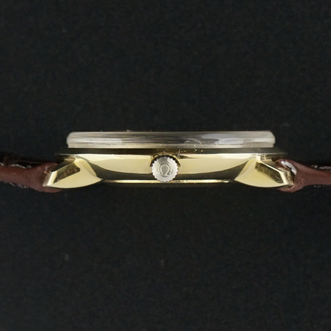 Vintage Omega De Ville Roman Numerals Manual Wind 115.0001 - 33mm - 1973