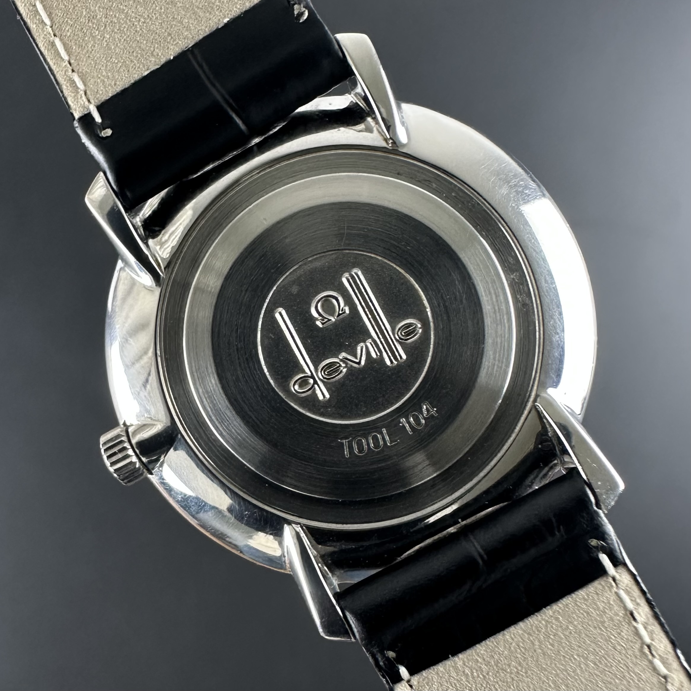 Vintage Omega De Ville Manual Wind ST 115.0001 - 33mm - 1973