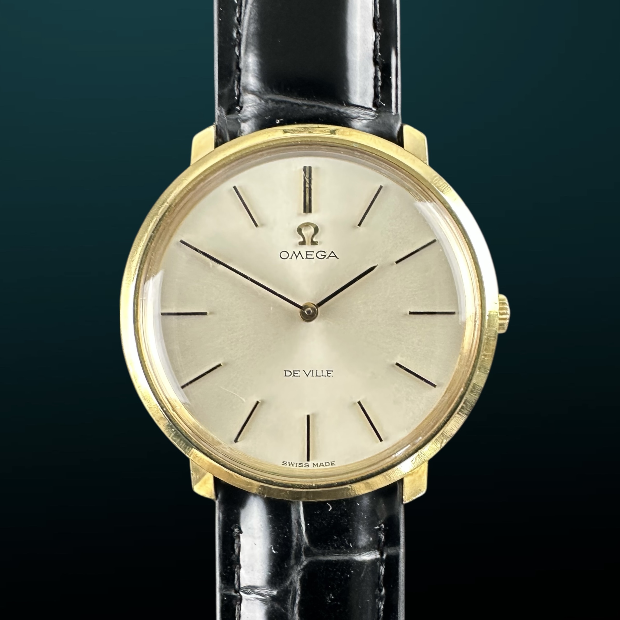 Vintage Omega De Ville Manual Wind 111.077 - 33mm - 1971