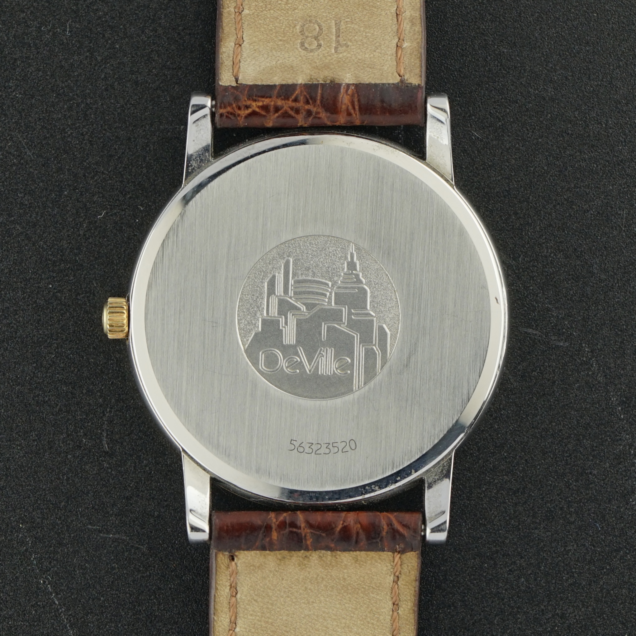 Vintage Omega De Ville Quartz 18k Solid Yellow Gold Bezel 196.2532 - 33mm - 1998