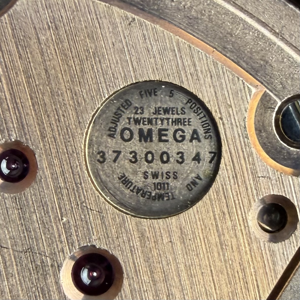 Vintage Omega Constellation “Pie Pan “Dog Leg” Japan Edition 168.0065 - 34mm - 1973