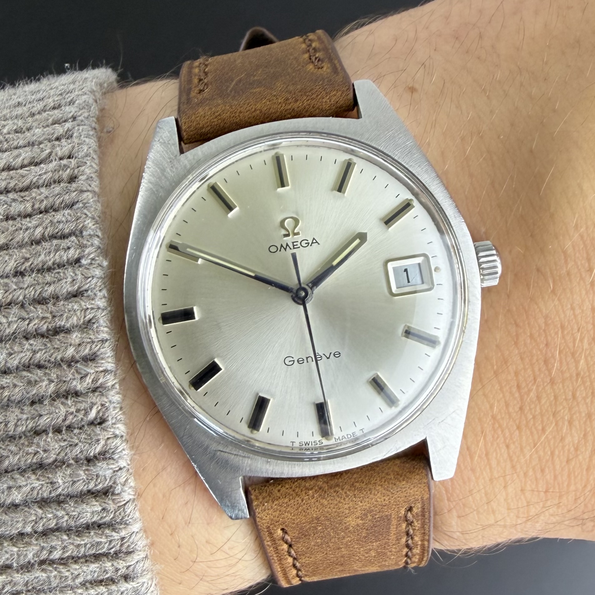 Vintage Omega Genève Manual Wind Date 136.041 - 35mm - 1970