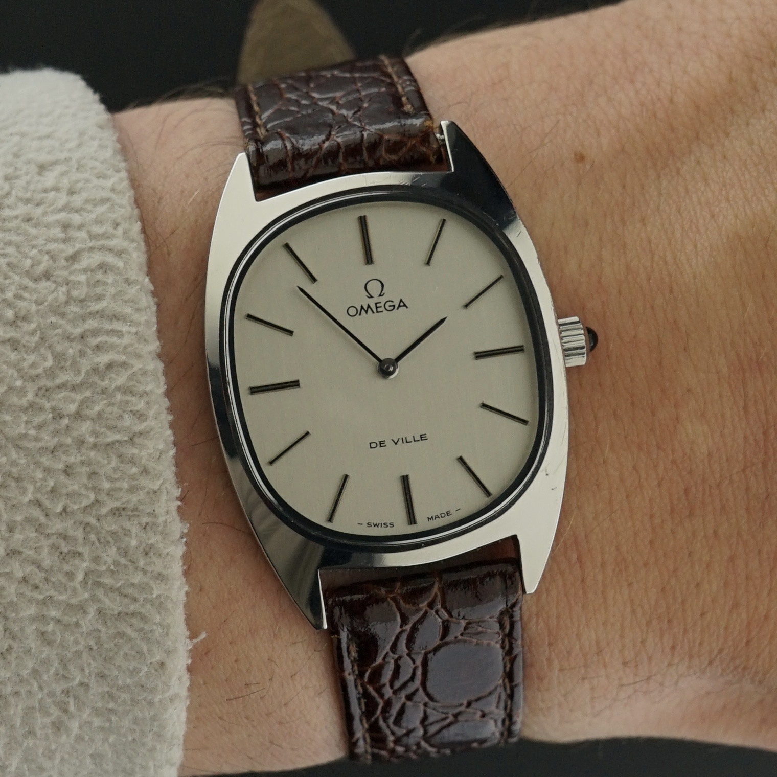 Vintage Omega De Ville Ellipse Manual Wind 111.0131 - 29mm - 1975