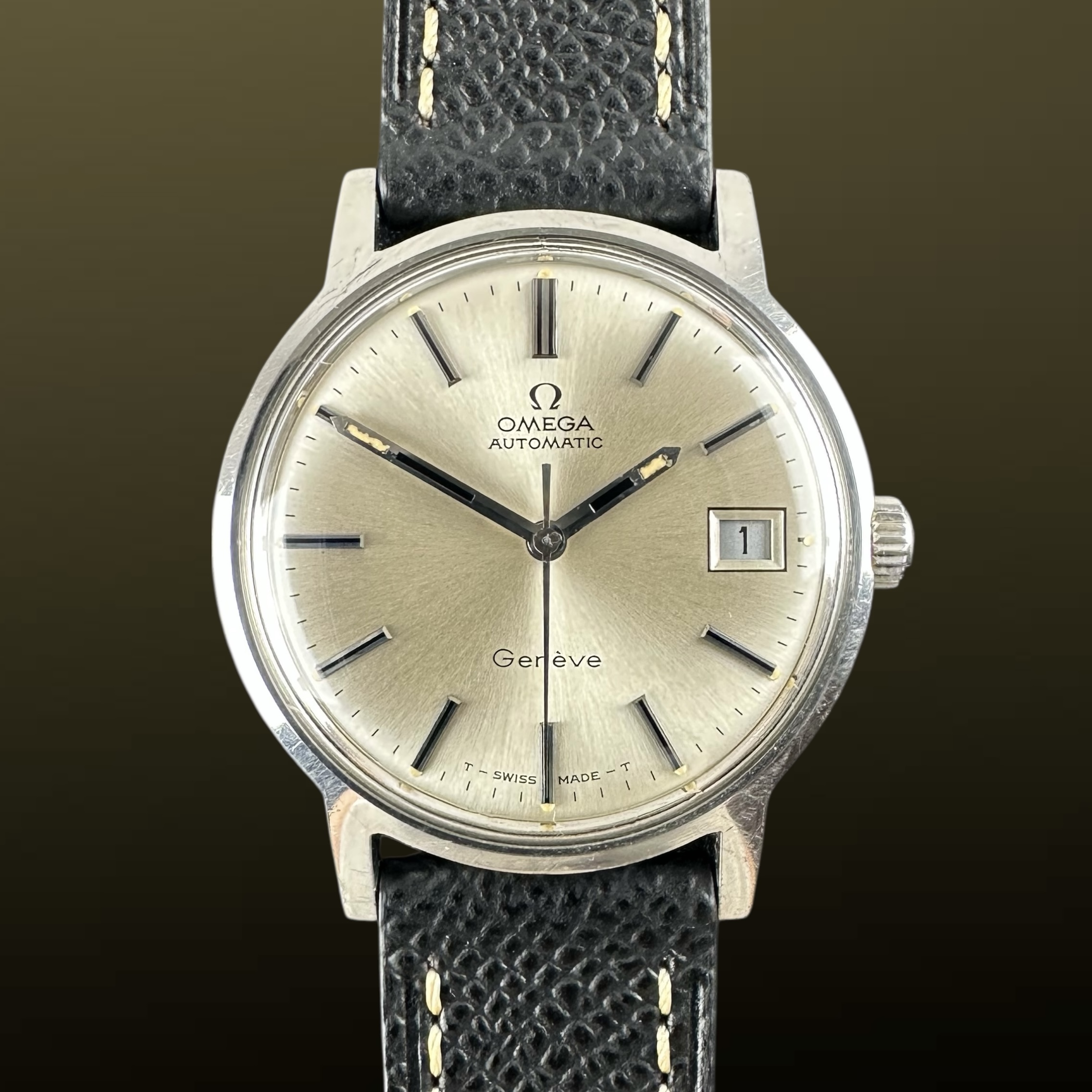 Vintage Omega Genève Date Tritium dial Automatic 166.070 - 35mm - 1971