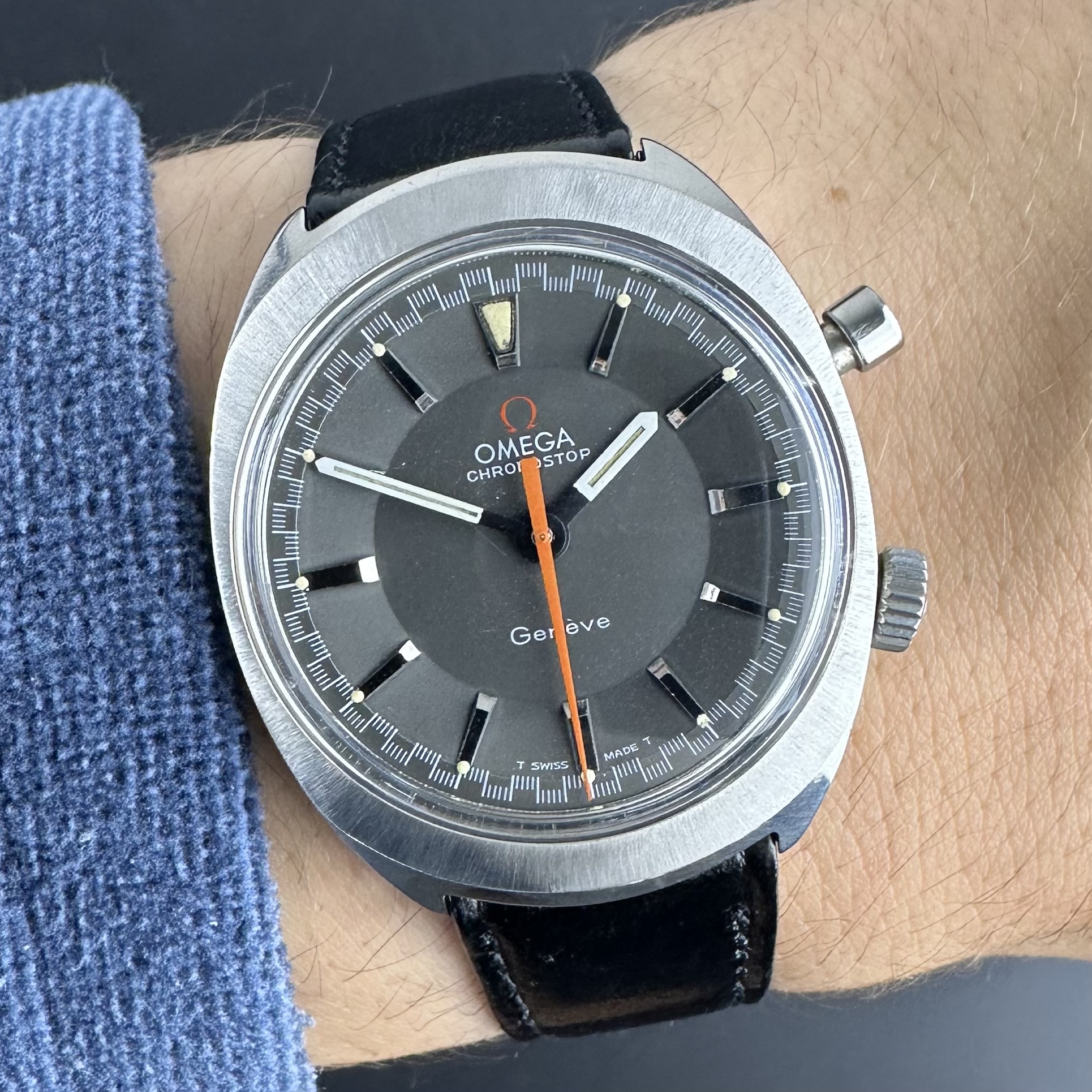 Vintage Omega Genève Chronostop Mexico Olympics Edition 145.009 - 35mm - 1968 Box and Papers