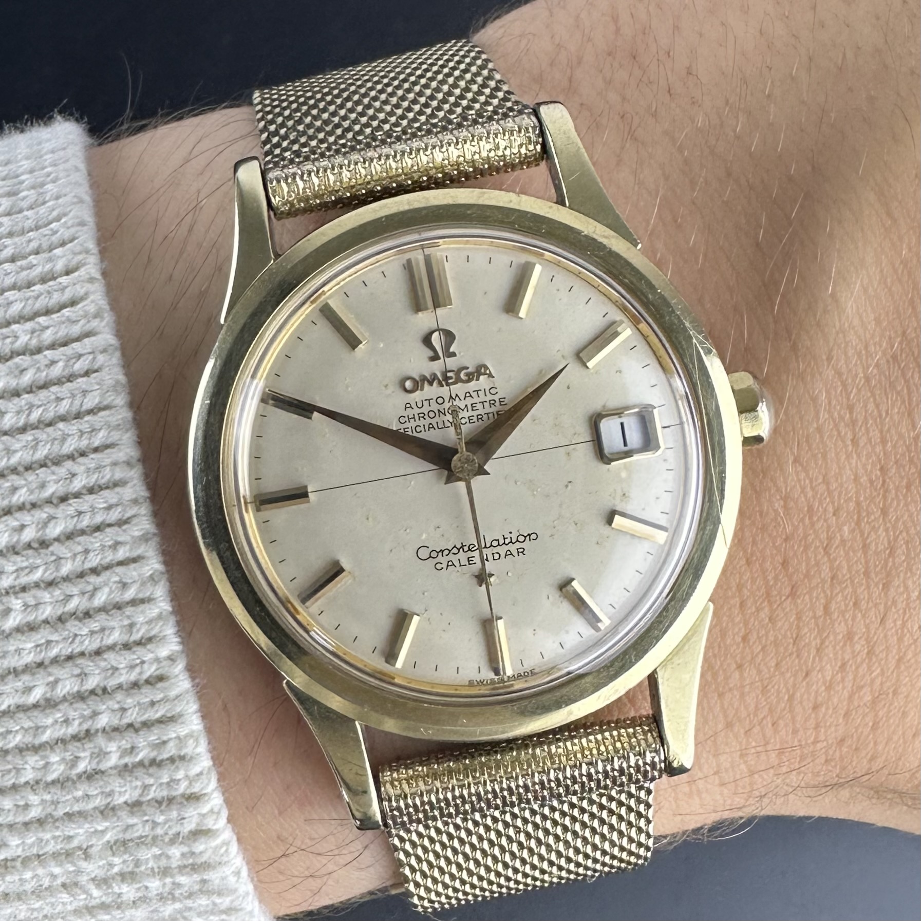 Vintage Omega Constellation Calendar Crosshair Chronometer on Mesh 2943-1 SC - 35mm - 1958