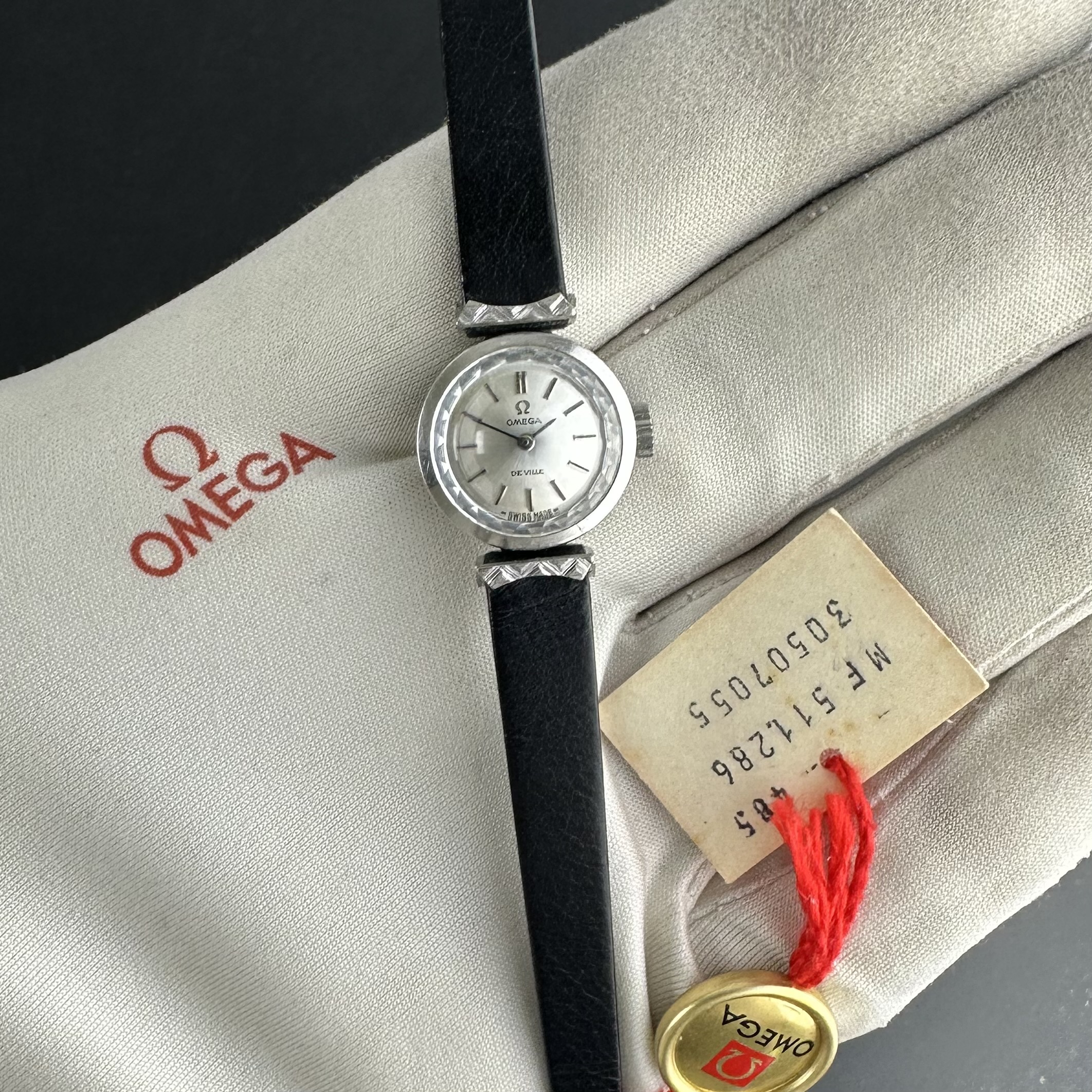 Vintage Omega De Ville Lady White Gold Plated 511.286 - 17,5mm - 1970 Box Tags