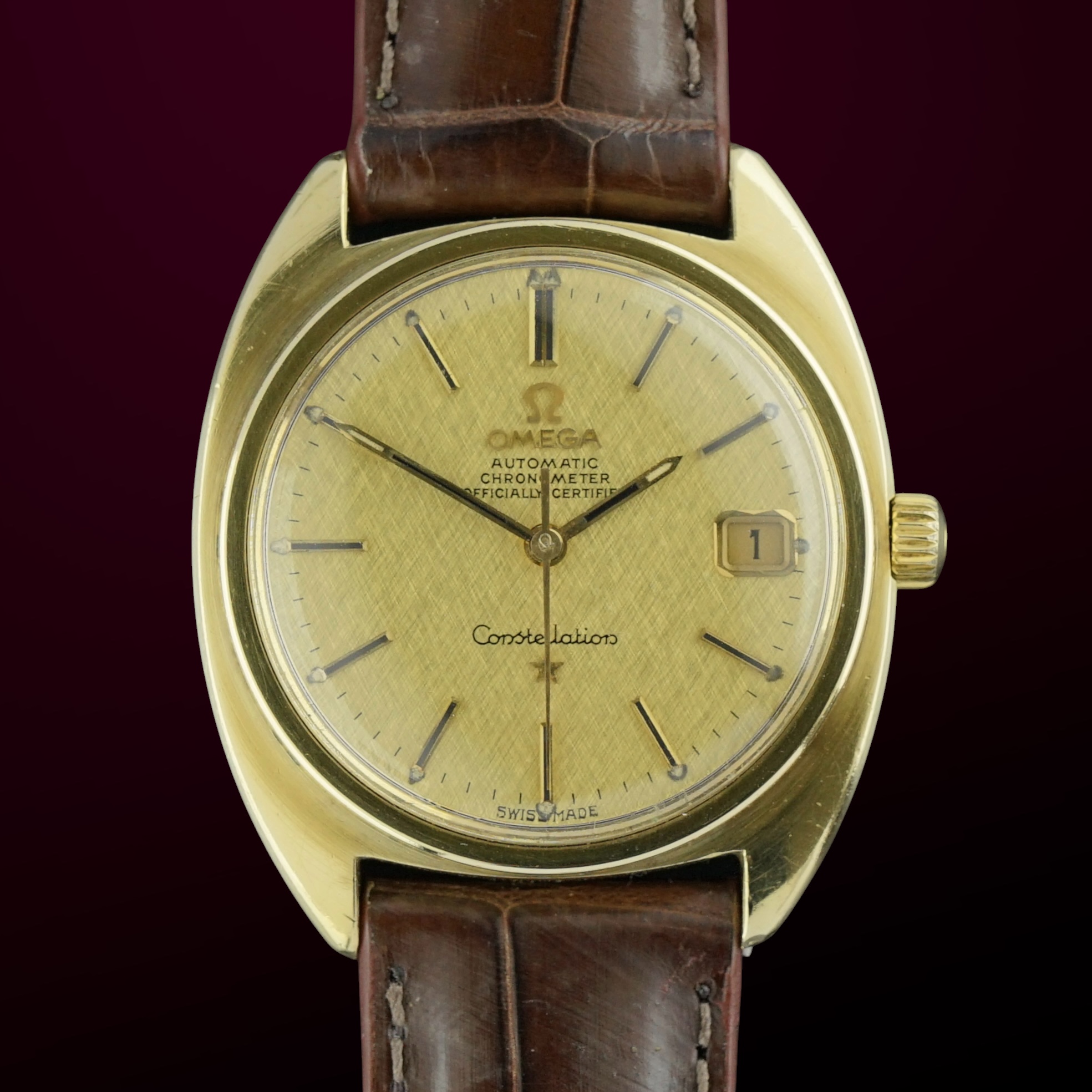 Vintage Omega Constellation Chronometer C-Shape Linen dial CD 168.017 SP - 35mm - 1970