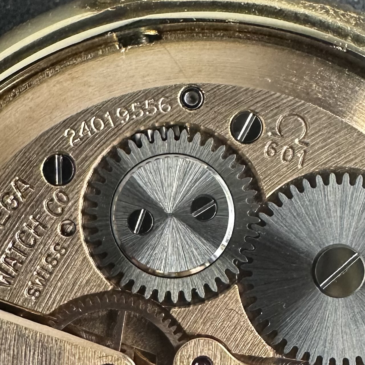 Vintage Omega Century 14k Solid Yellow Gold 131.026 - 33mm - 1966