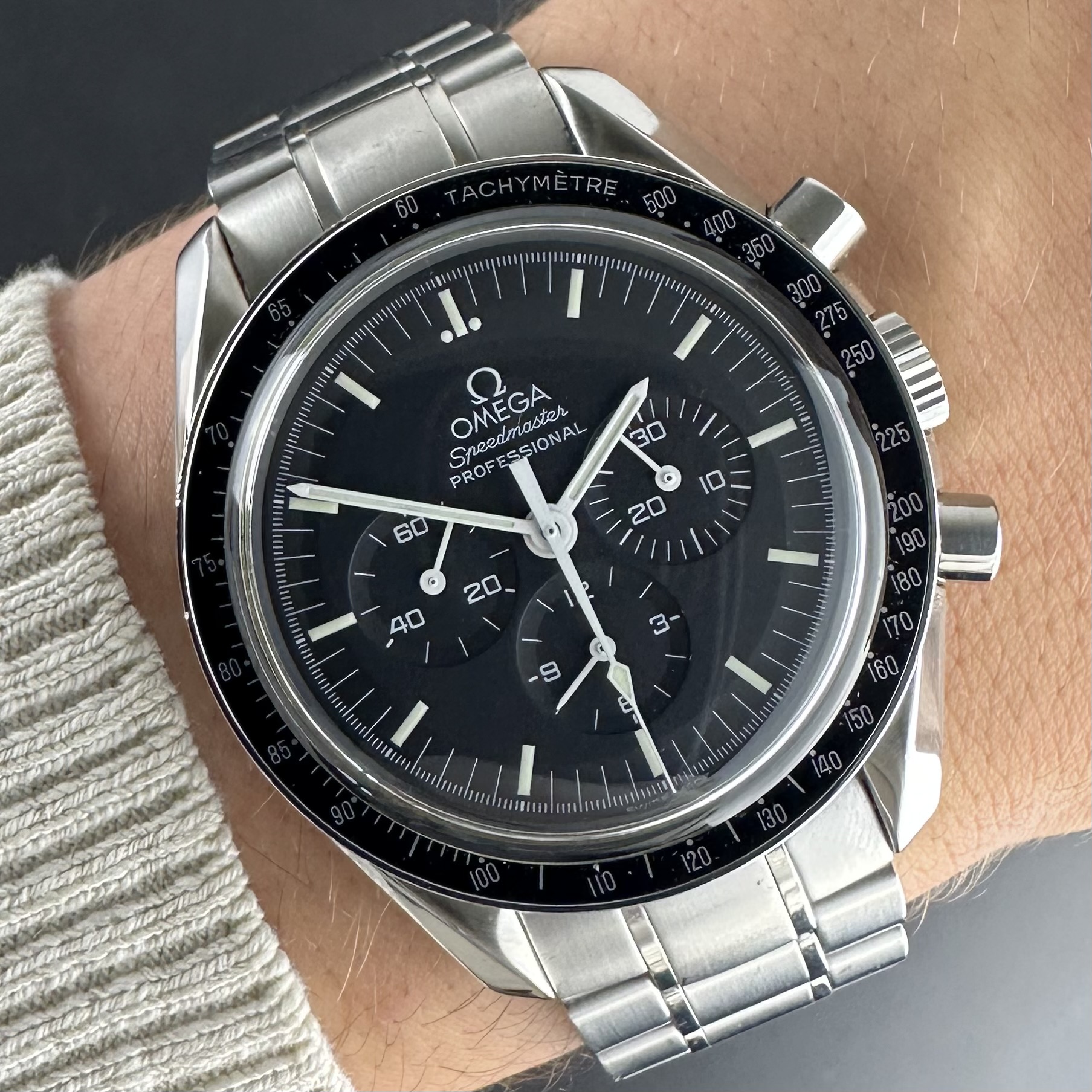 Vintage Omega Speedmaster Professional Moonwatch 145.022 / 3570.50 - 42mm - 2005