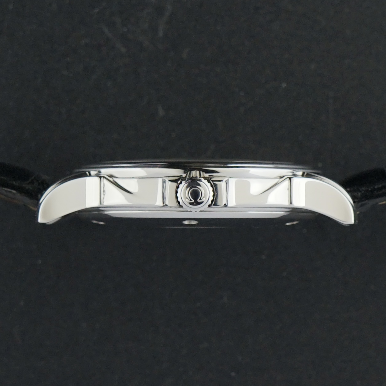 Vintage Omega De Ville Co-Axial Automatic Chronometer 4831.50.31 - 37,5mm - 2006 + Tag