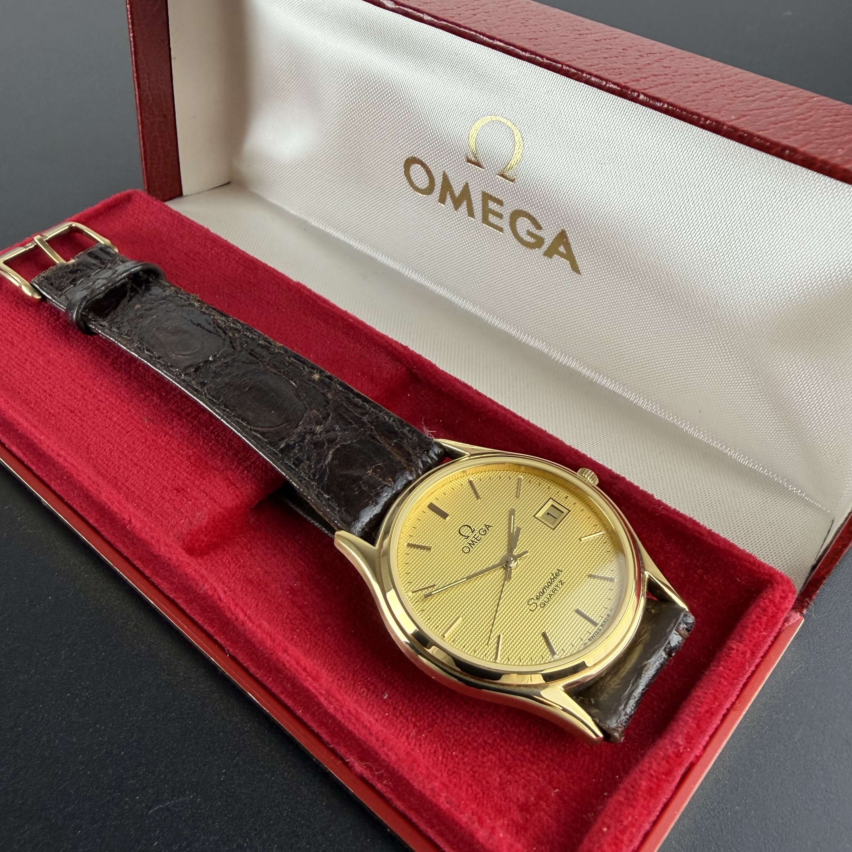 Vintage Omega Seamaster Brest Quartz 196.0251 - 33mm - 1982 + Box