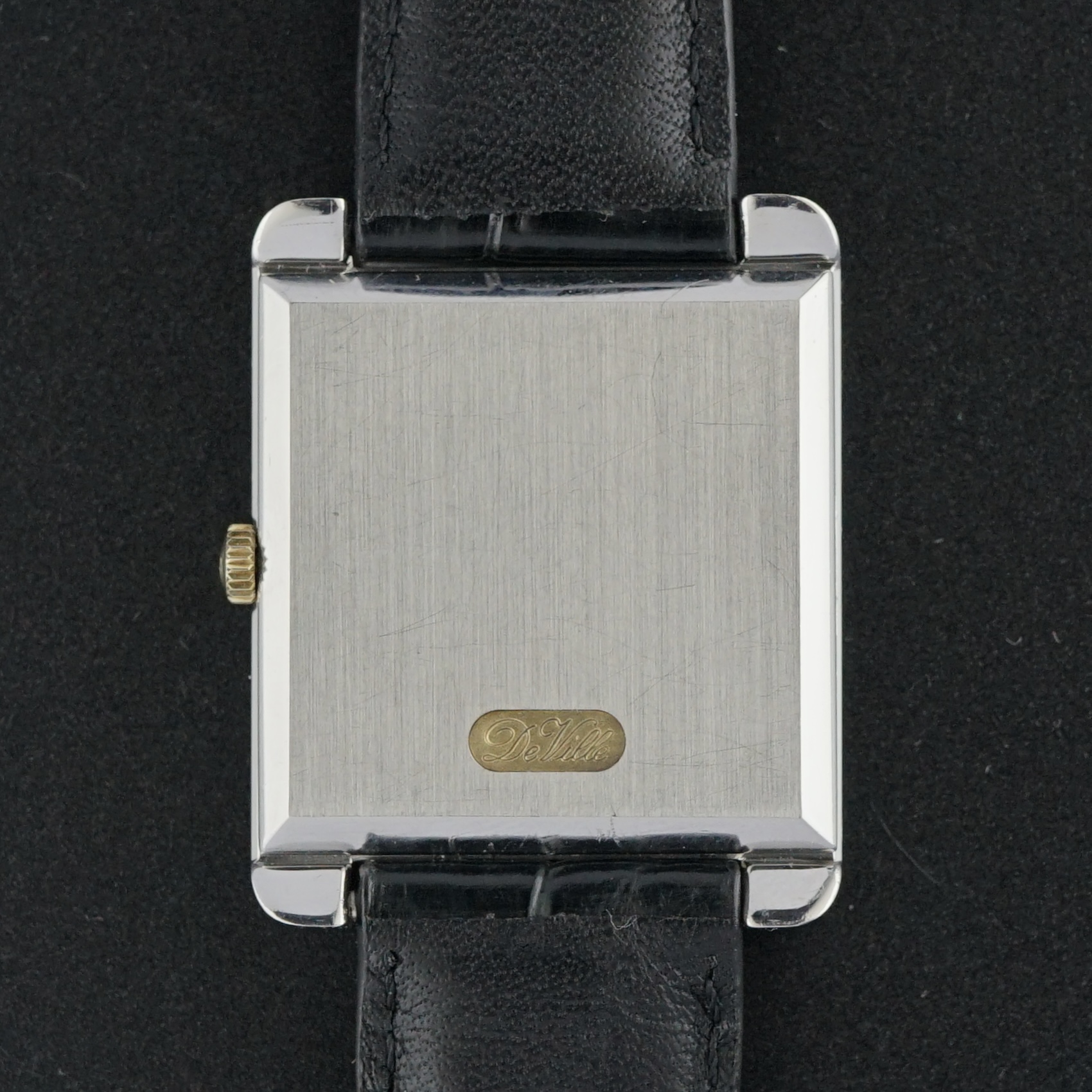 Vintage Omega De Ville Pave D’or Tank 111.0136 - 29mm - 1974