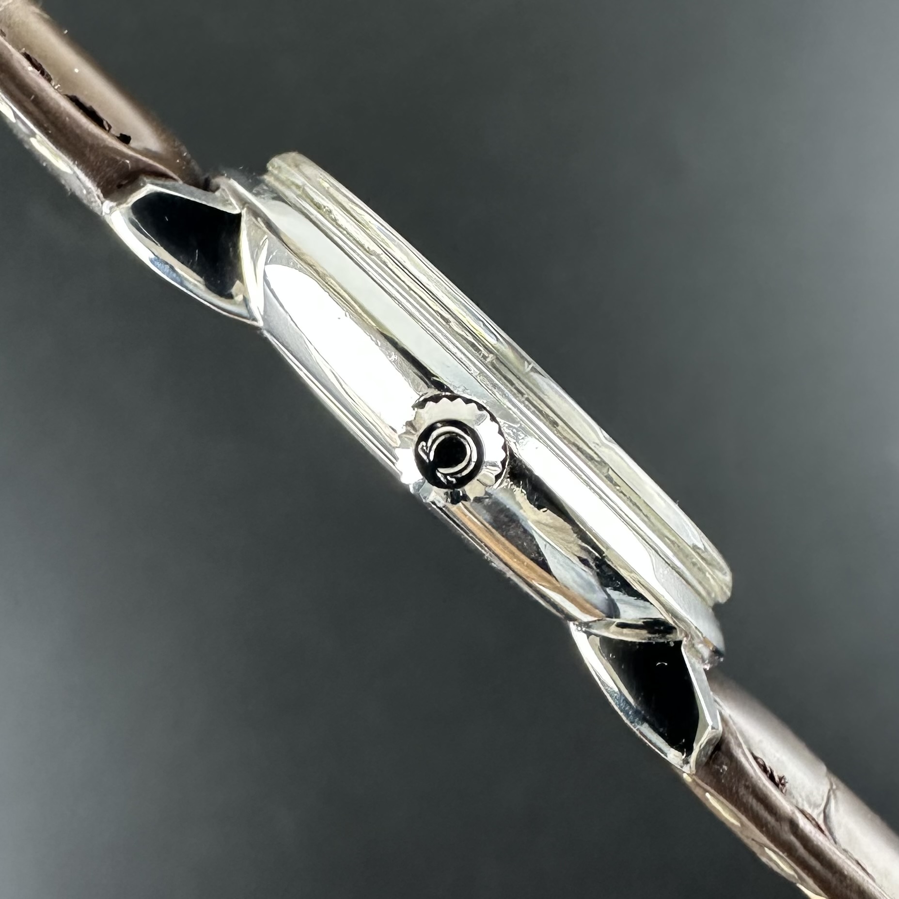 Omega De Ville Manual Wind 111.0107 - 33mm - 1974