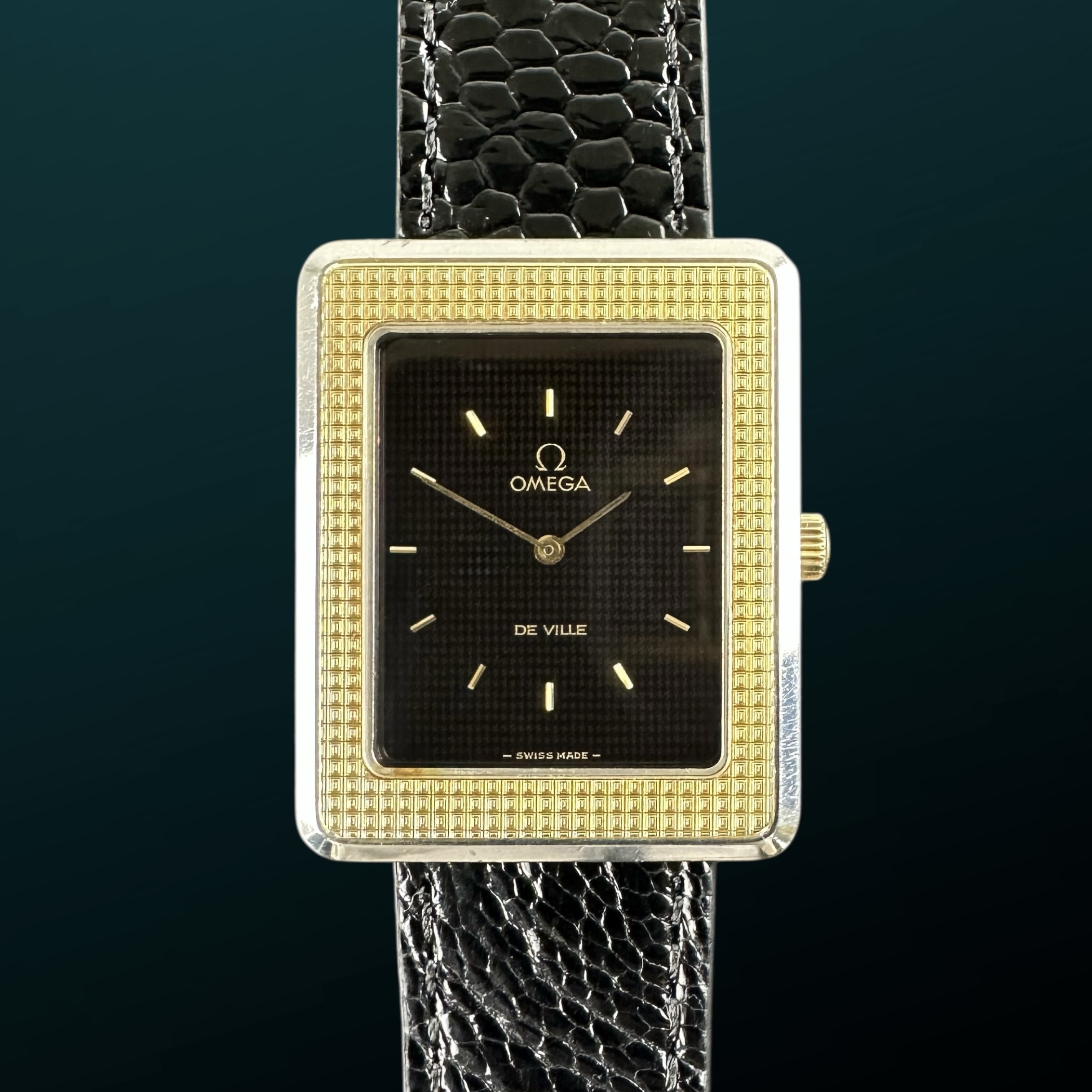 Vintage Omega De Ville Pave D’or “Clous de Paris” Tank 111.0136 - 29mm - 1975