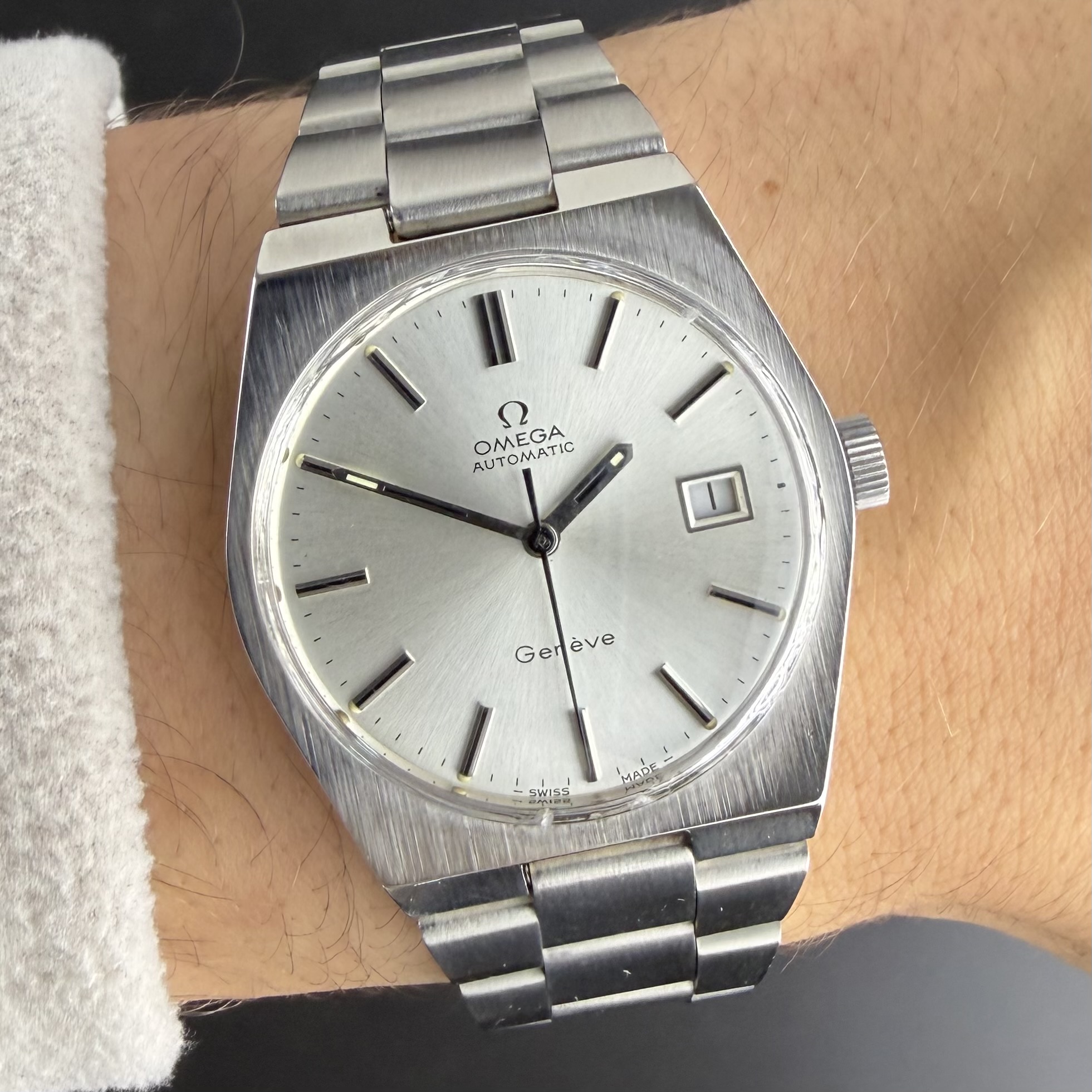 Vintage Omega Genève Automatic Push-Date on Bracelet 166.099 - 35mm - 1971