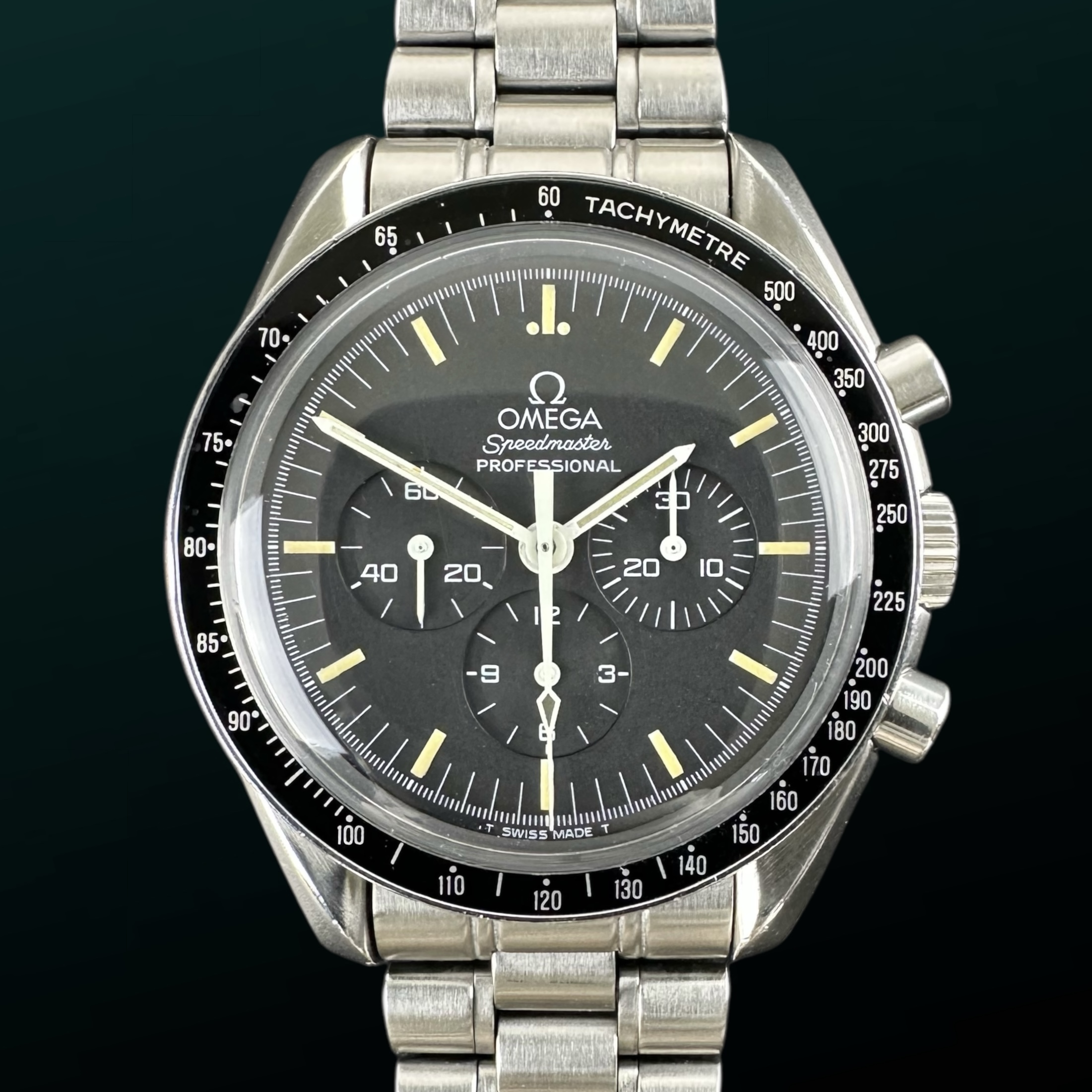 Vintage Omega Speedmaster Professional Moonwatch Tritium ST 145.022 - 42mm - 1993 + Box and Tag