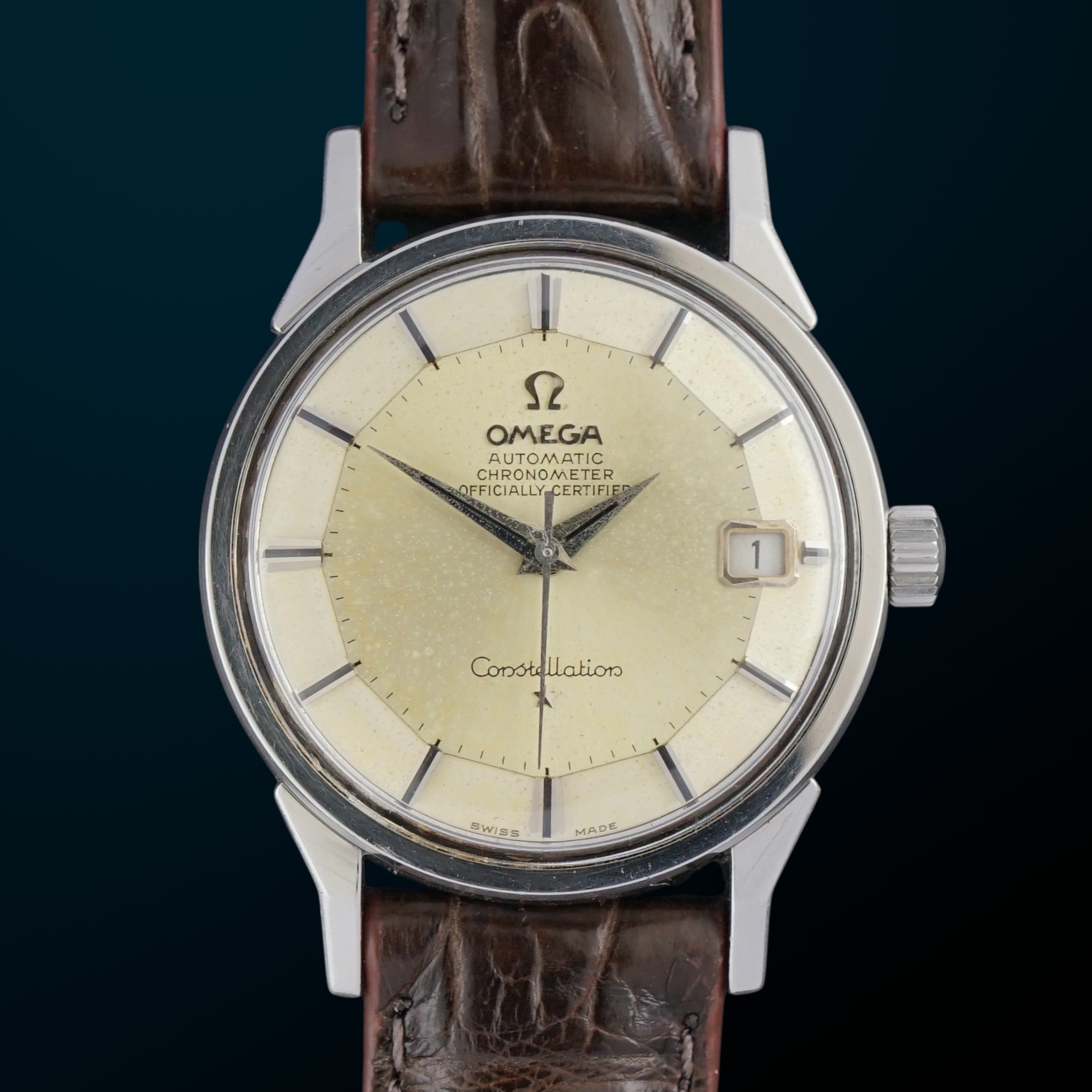 Vintage Omega Constellation Chronometer “Pie Pan” “Dog Leg” Patina dial 168.005 - 34mm - 1966