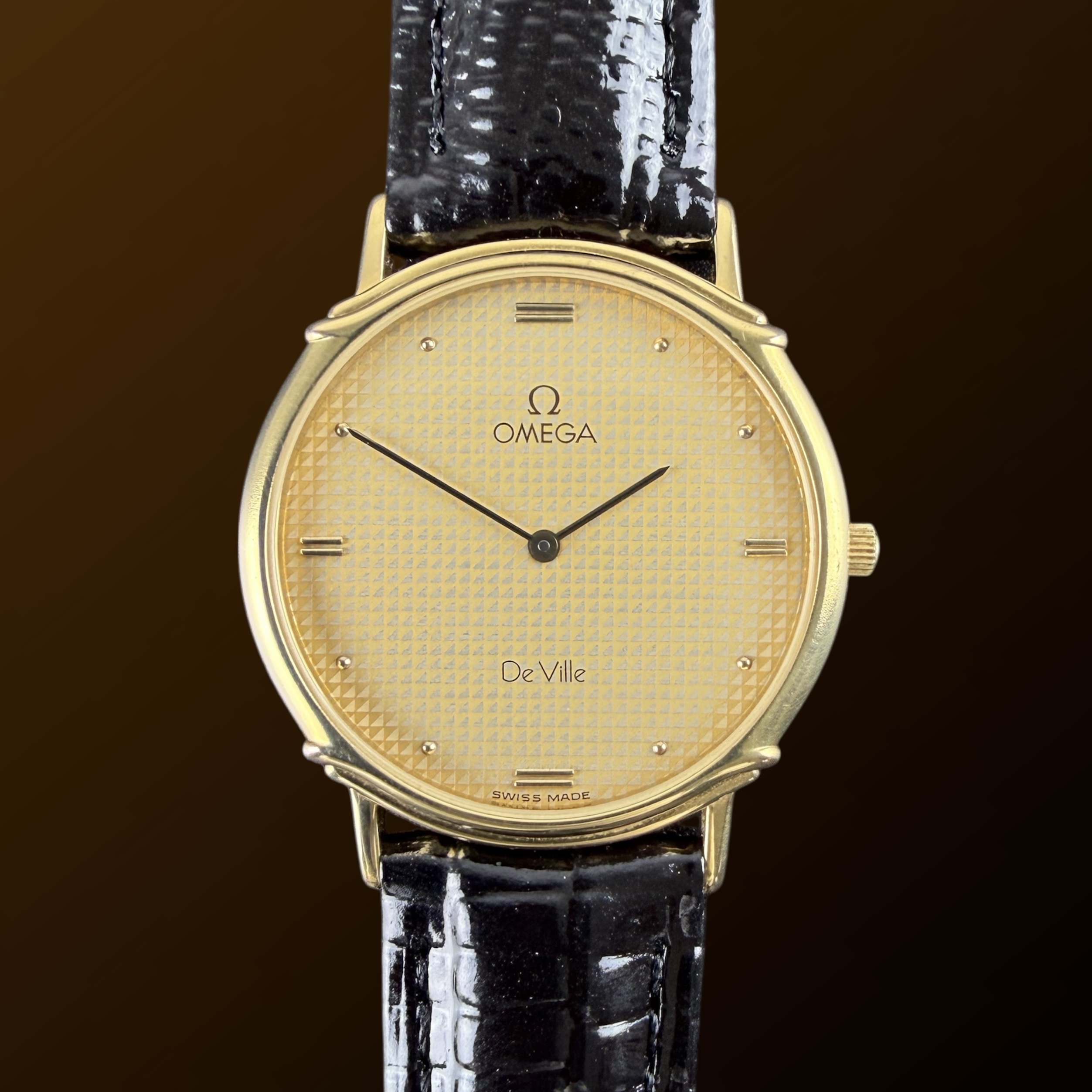 Vintage Omega De Ville Fancy Lugs Tapisserie dial Quartz 191.0229 - 30mm - 1986