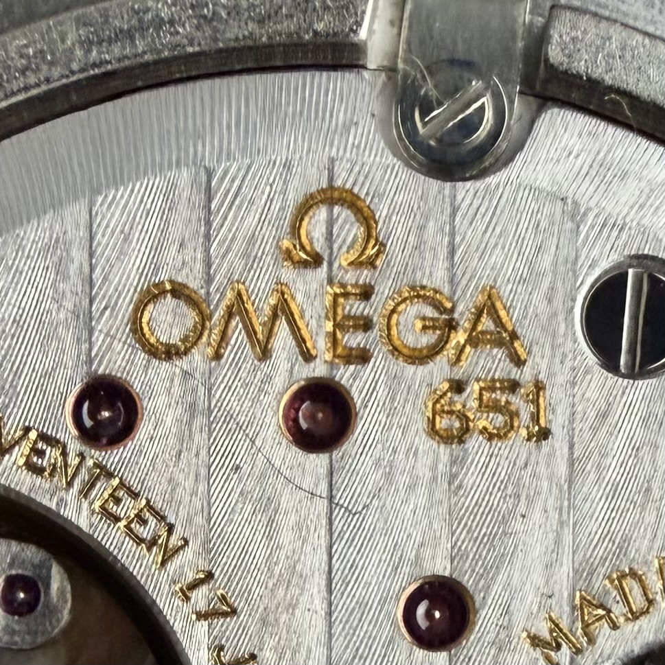 Vintage Omega De Ville Prestige Small Seconds 4820.31 / 125.0150 - 34,5mm - 1995