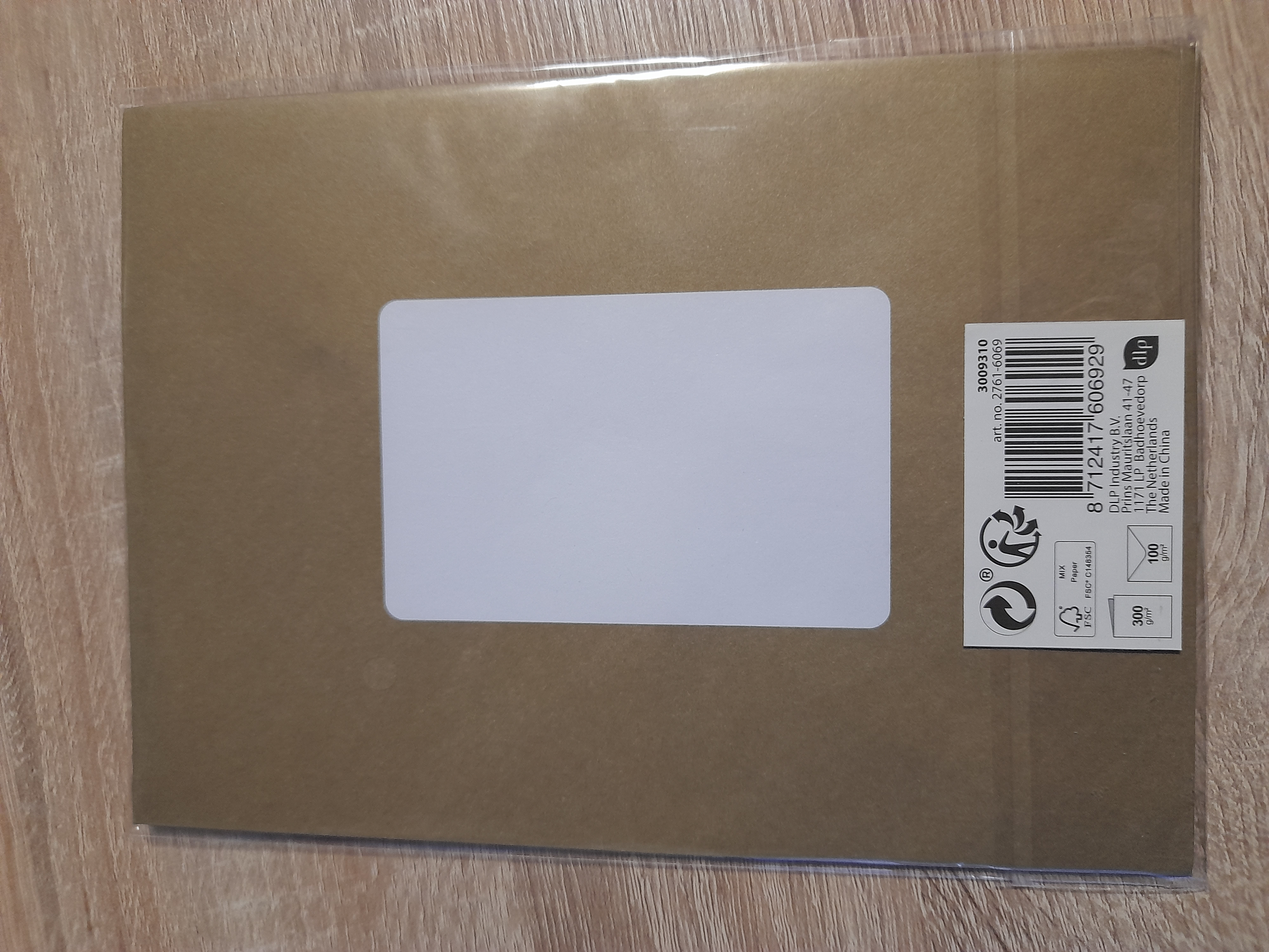 Atvirukas SVEIKINAME SU BERNIUKO GIMU, su vokeliu.