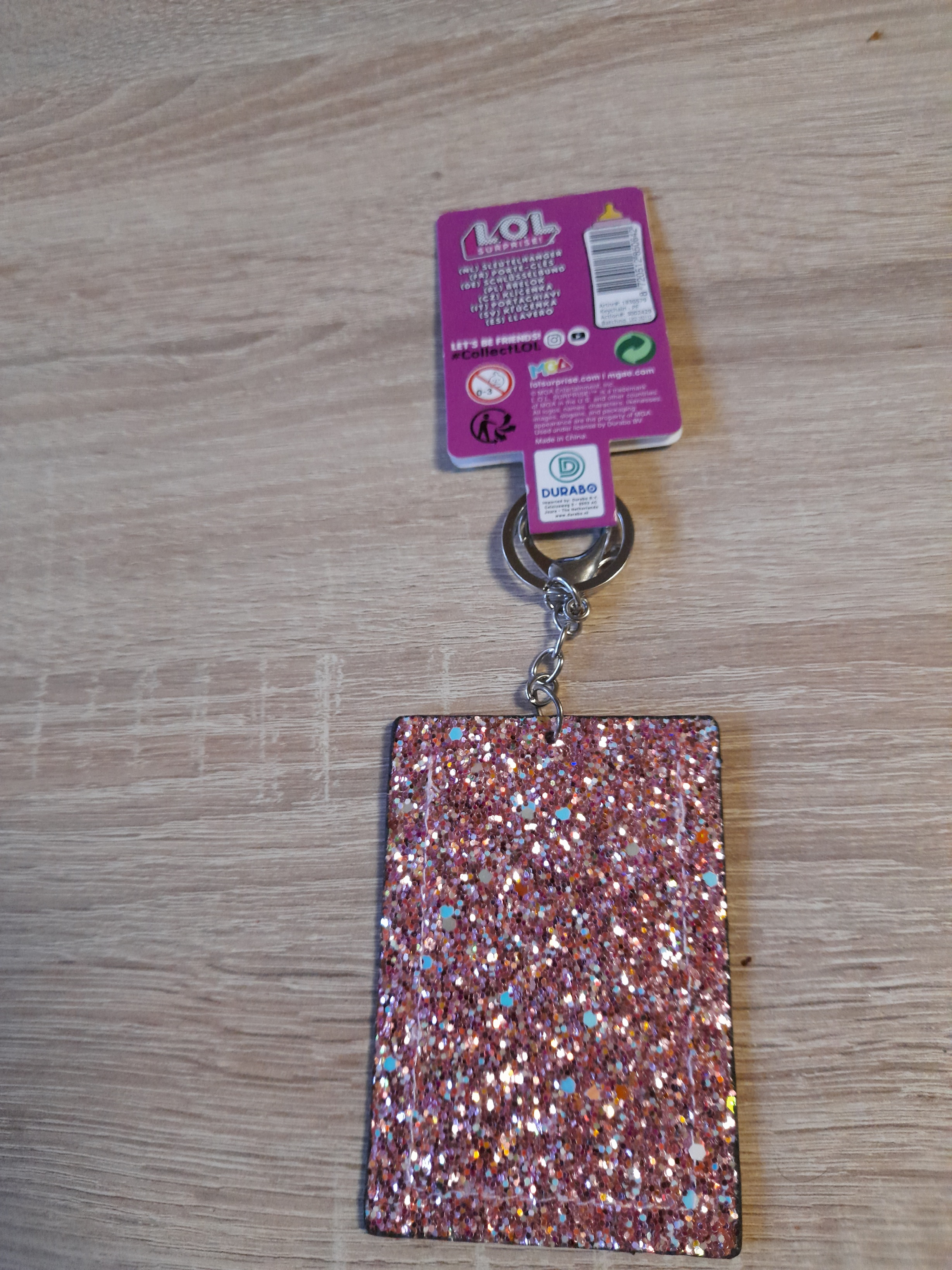 LOL SURPRISE Blizgantis raktas! SU FOTO KIŠENE 7x 10cm