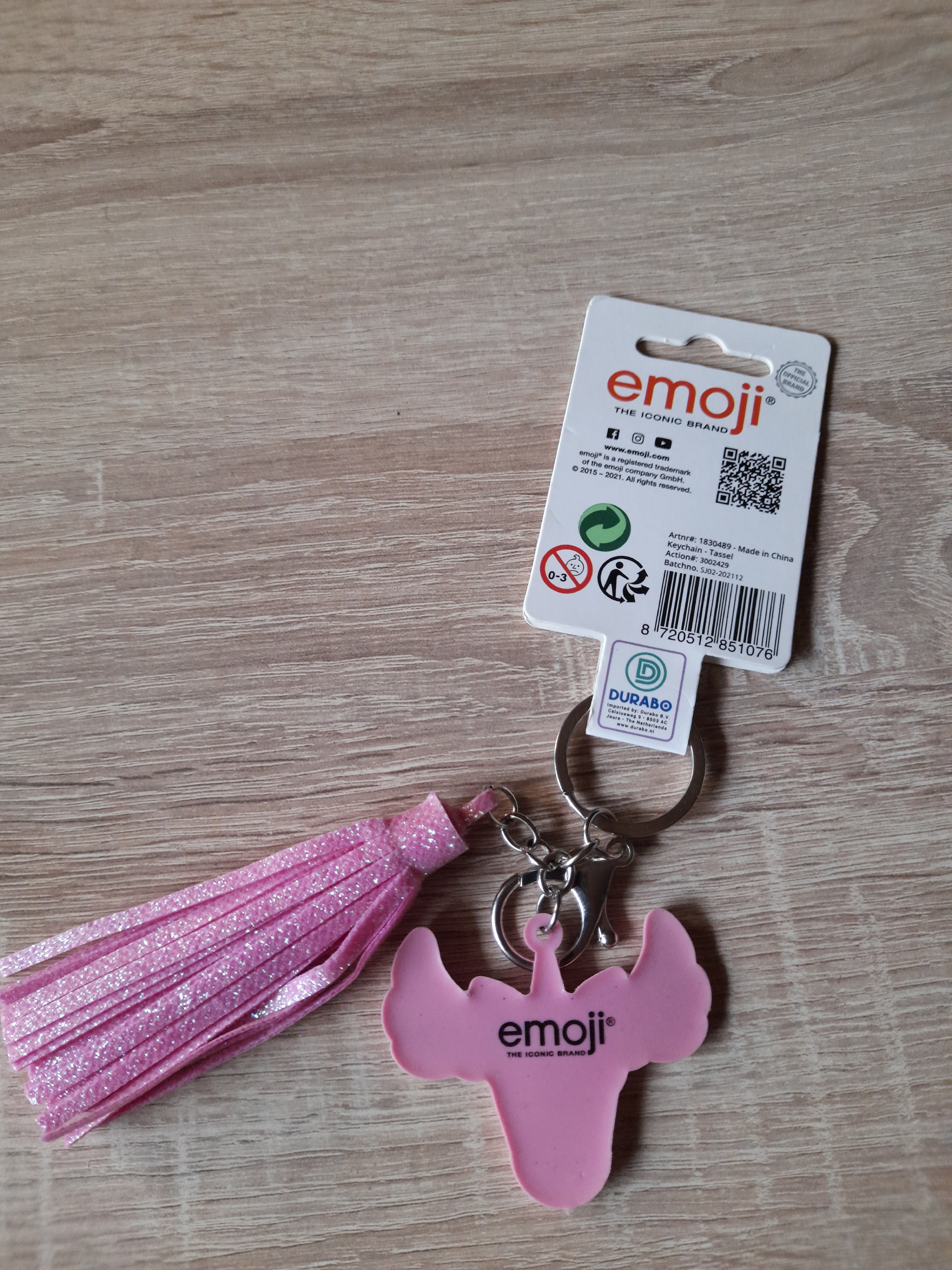 NAUJAS EMOJI RAKTŲ PAKABUKAS  MERGAITĖMS