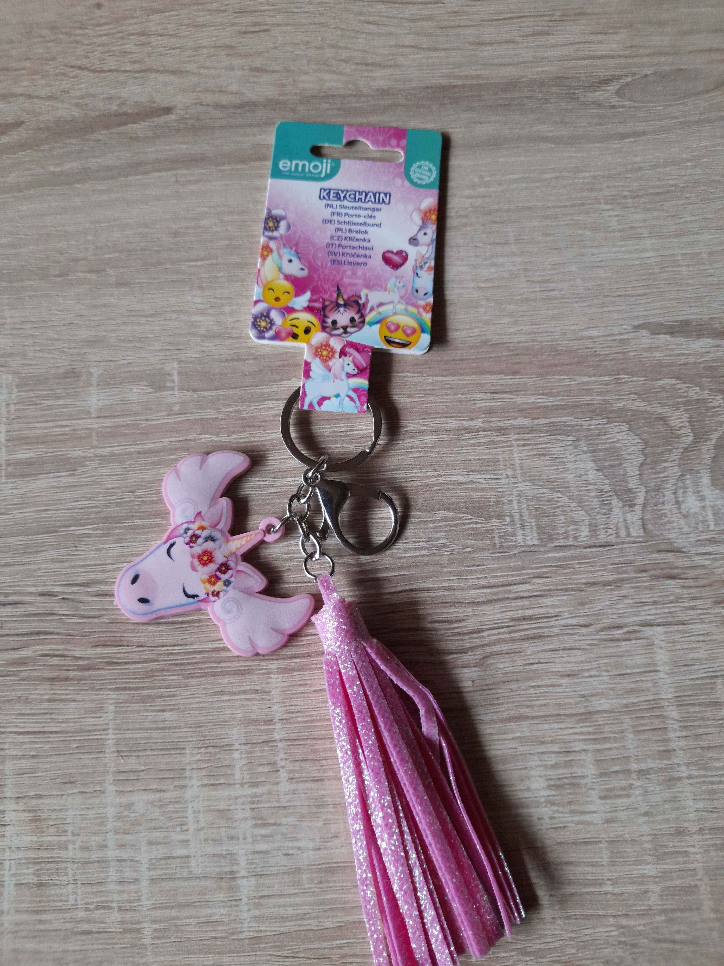 NAUJAS EMOJI RAKTŲ PAKABUKAS  MERGAITĖMS