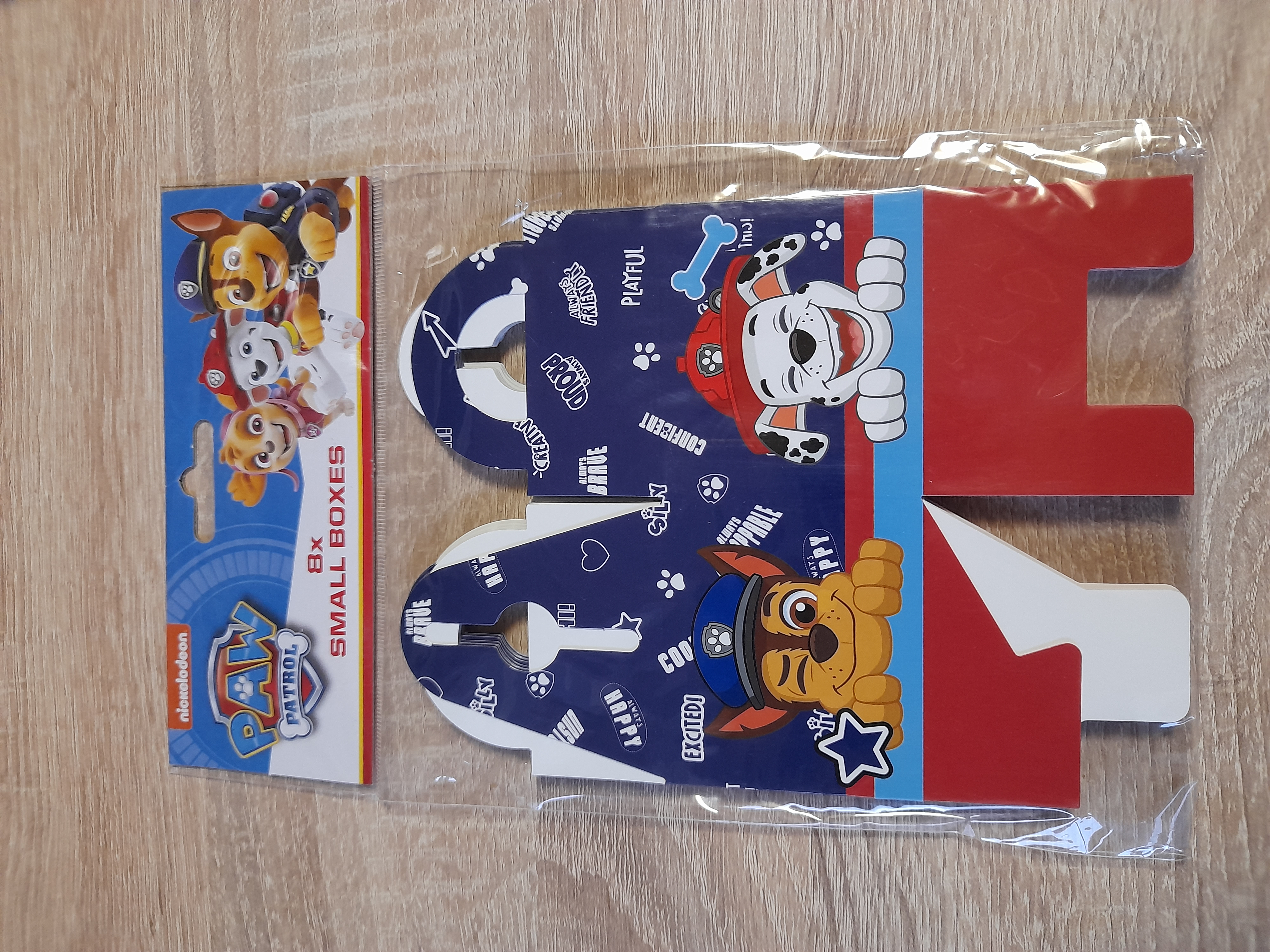 Dėžutės skanuminams Paw Patrol 8 vnt. 6,5x6,5x5,5 cm.