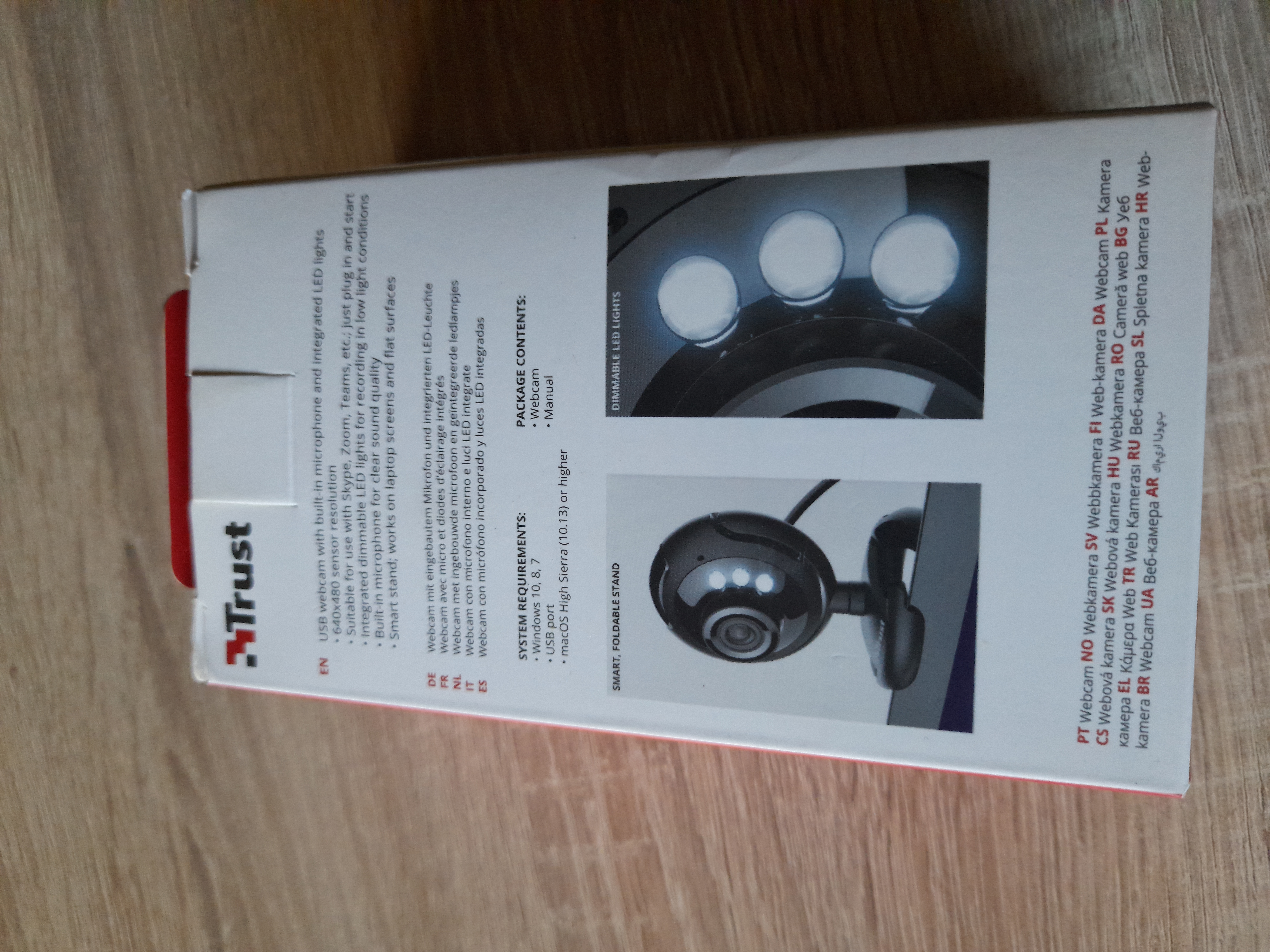 Trust internetinė kamera Spotlight Pro juoda 7 cm