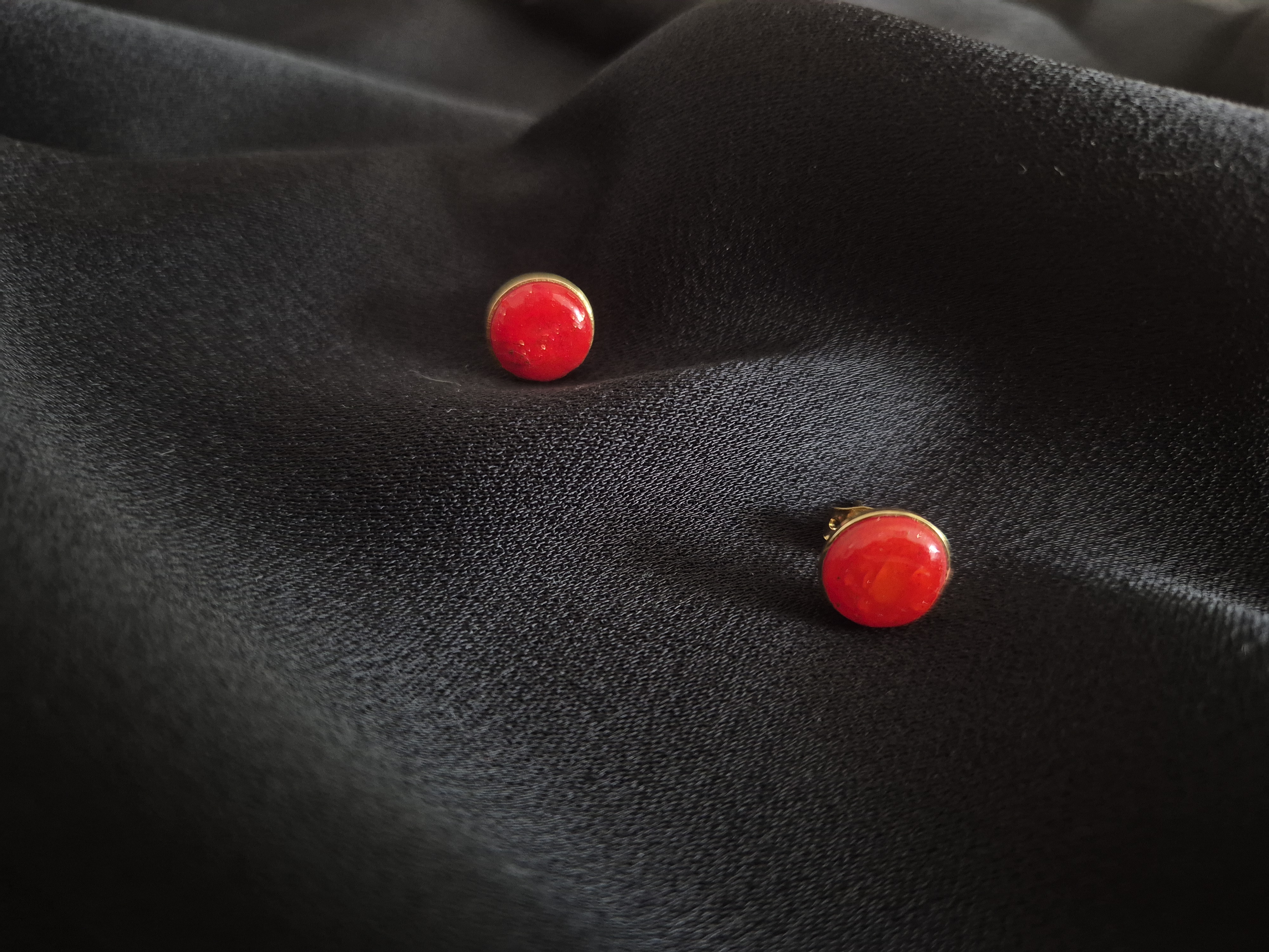 Clous d'oreilles dorés or fin 24K