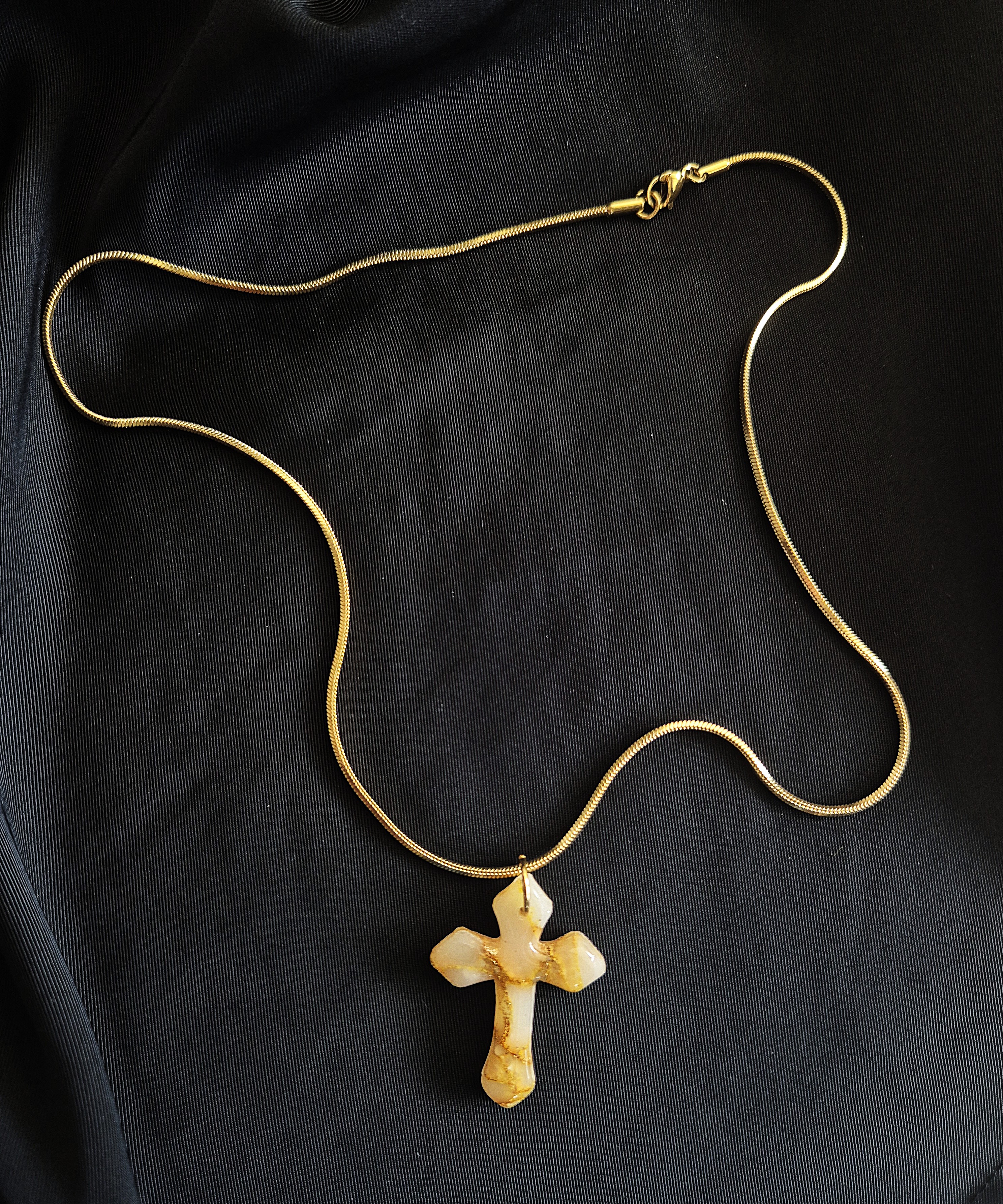 Collier Croix Rémanences - Mimosa