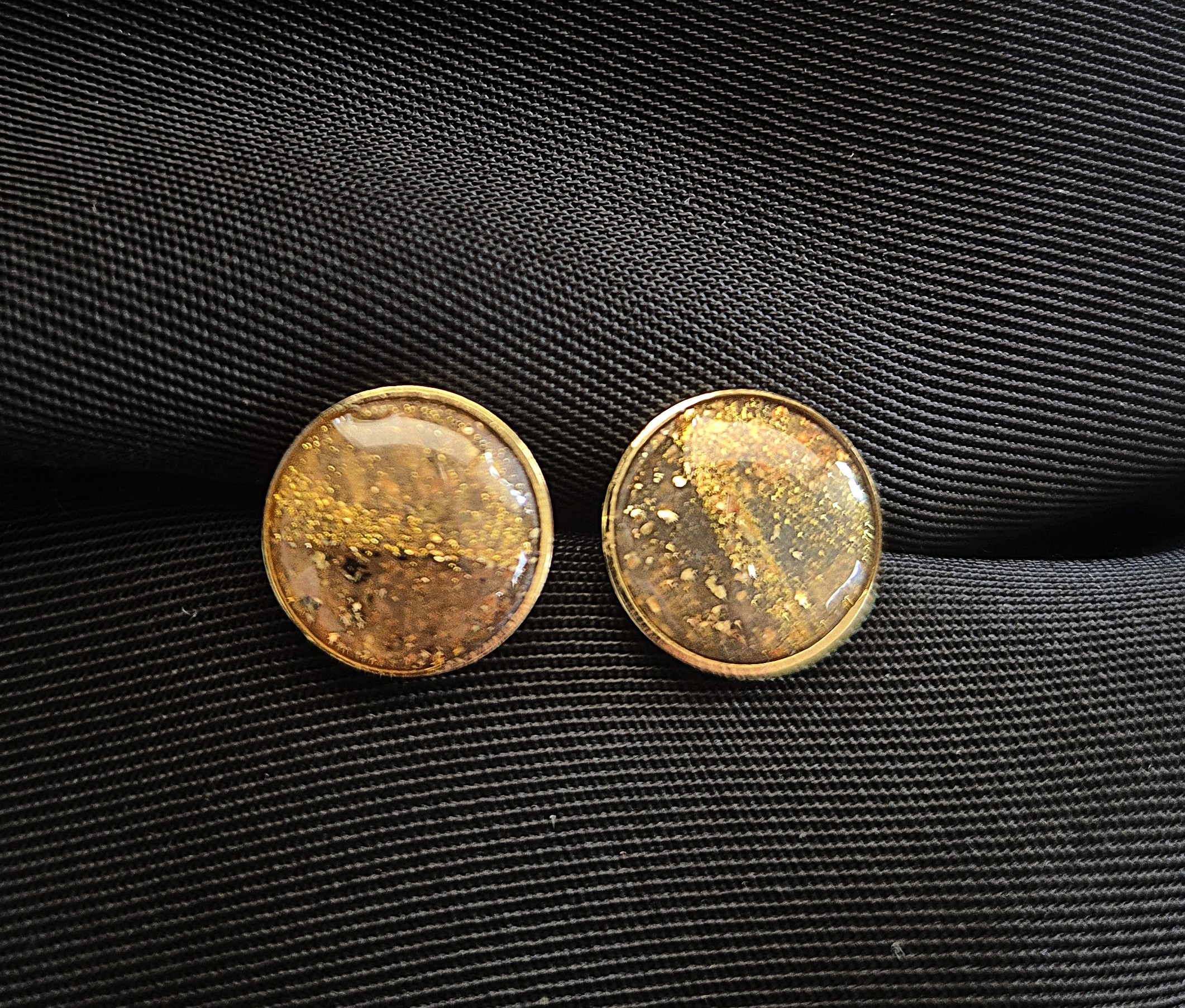 Clous d'oreilles Terre sacrée