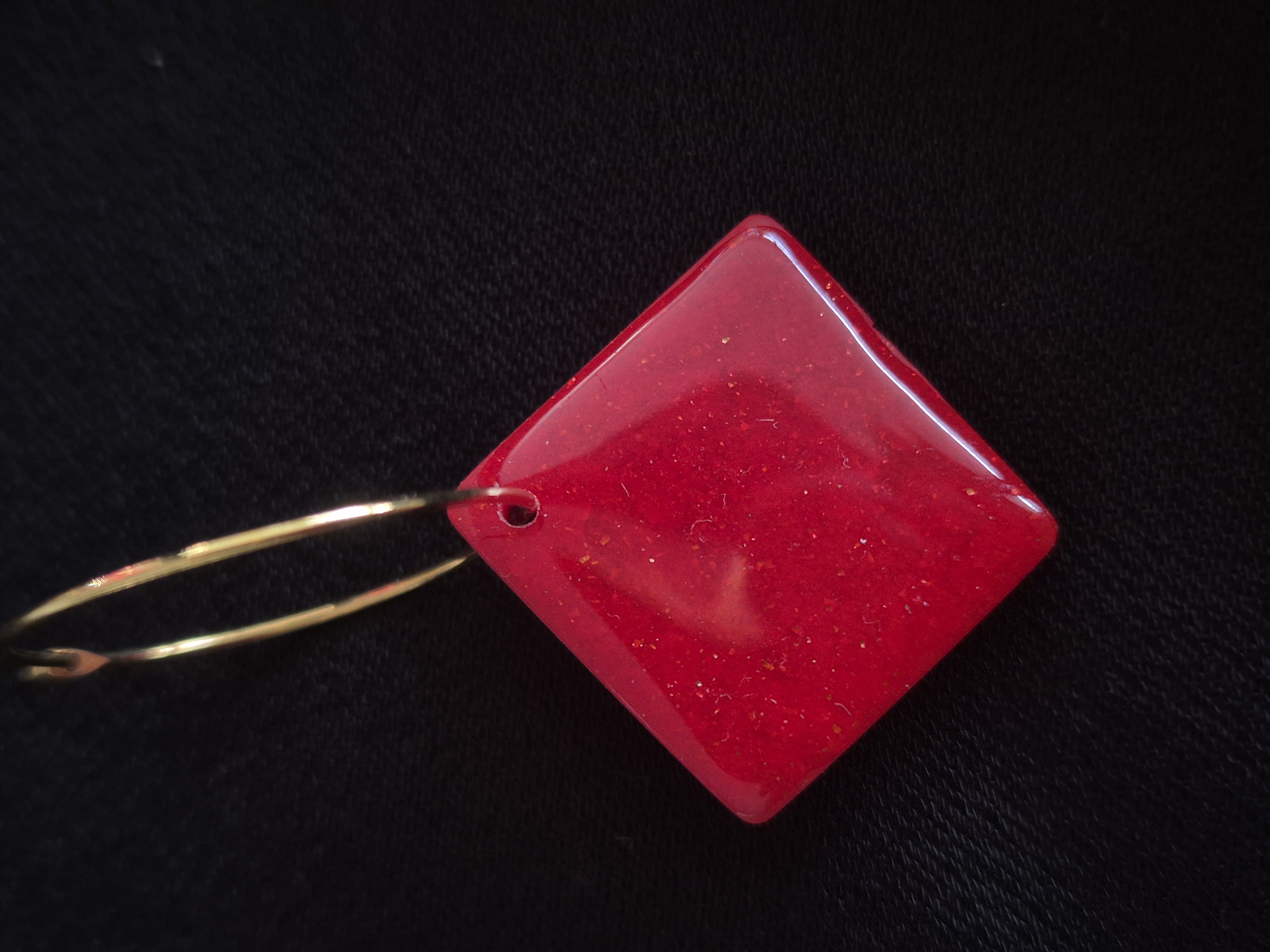 Boucles d’oreilles carrées rouges